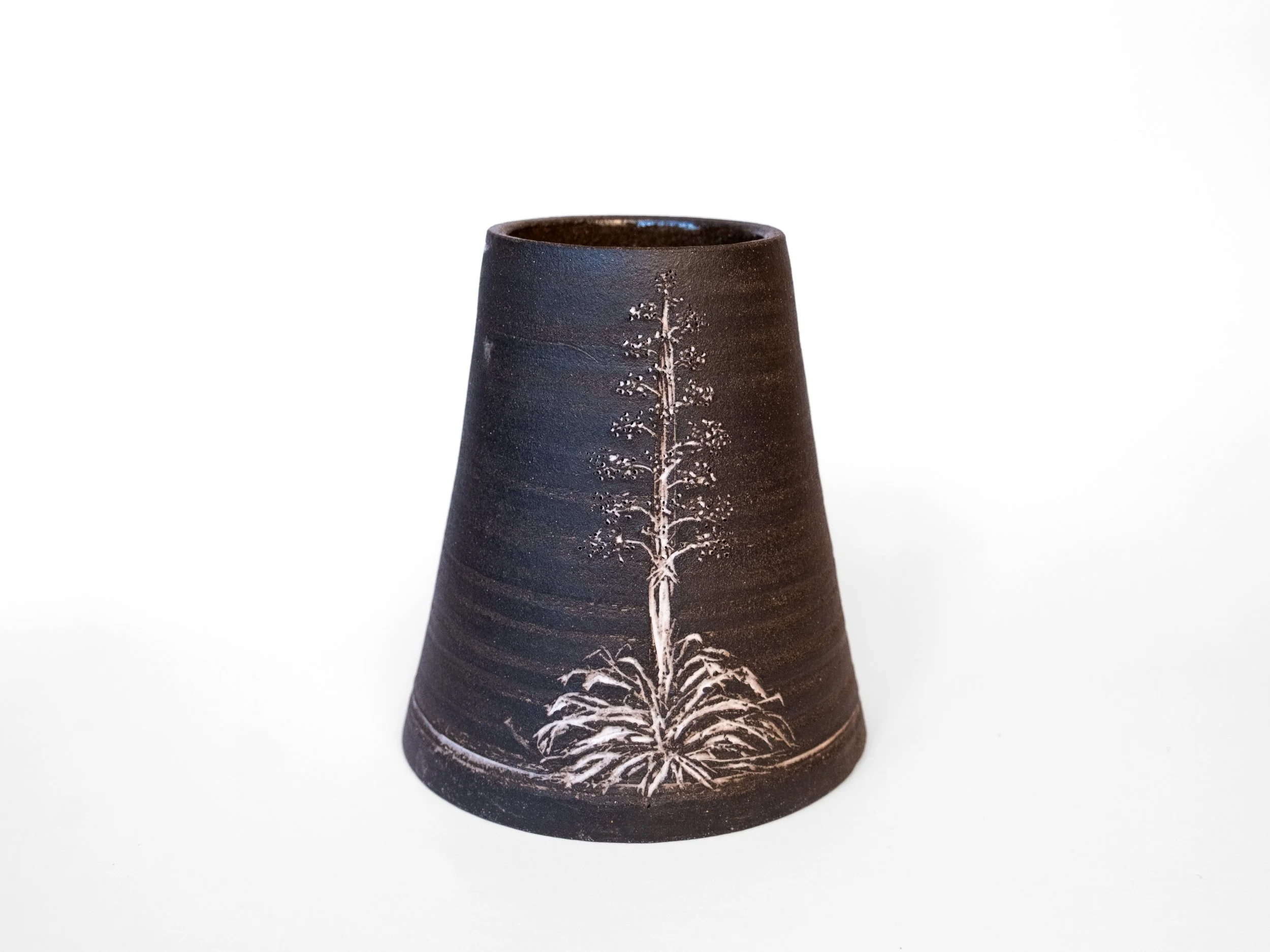 Carbón Death Bloom Vase - Large