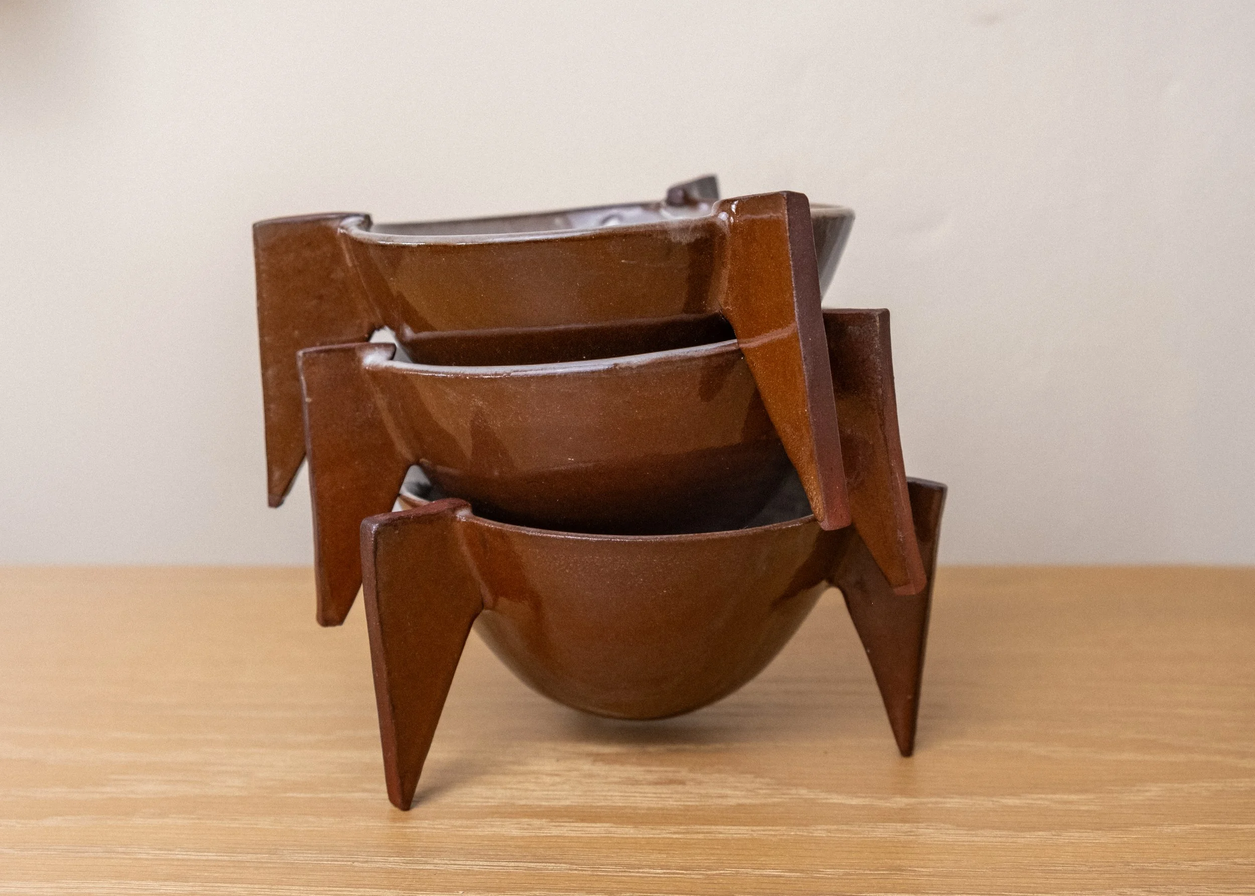 Tierra_ThreeLegBowls-1.jpg