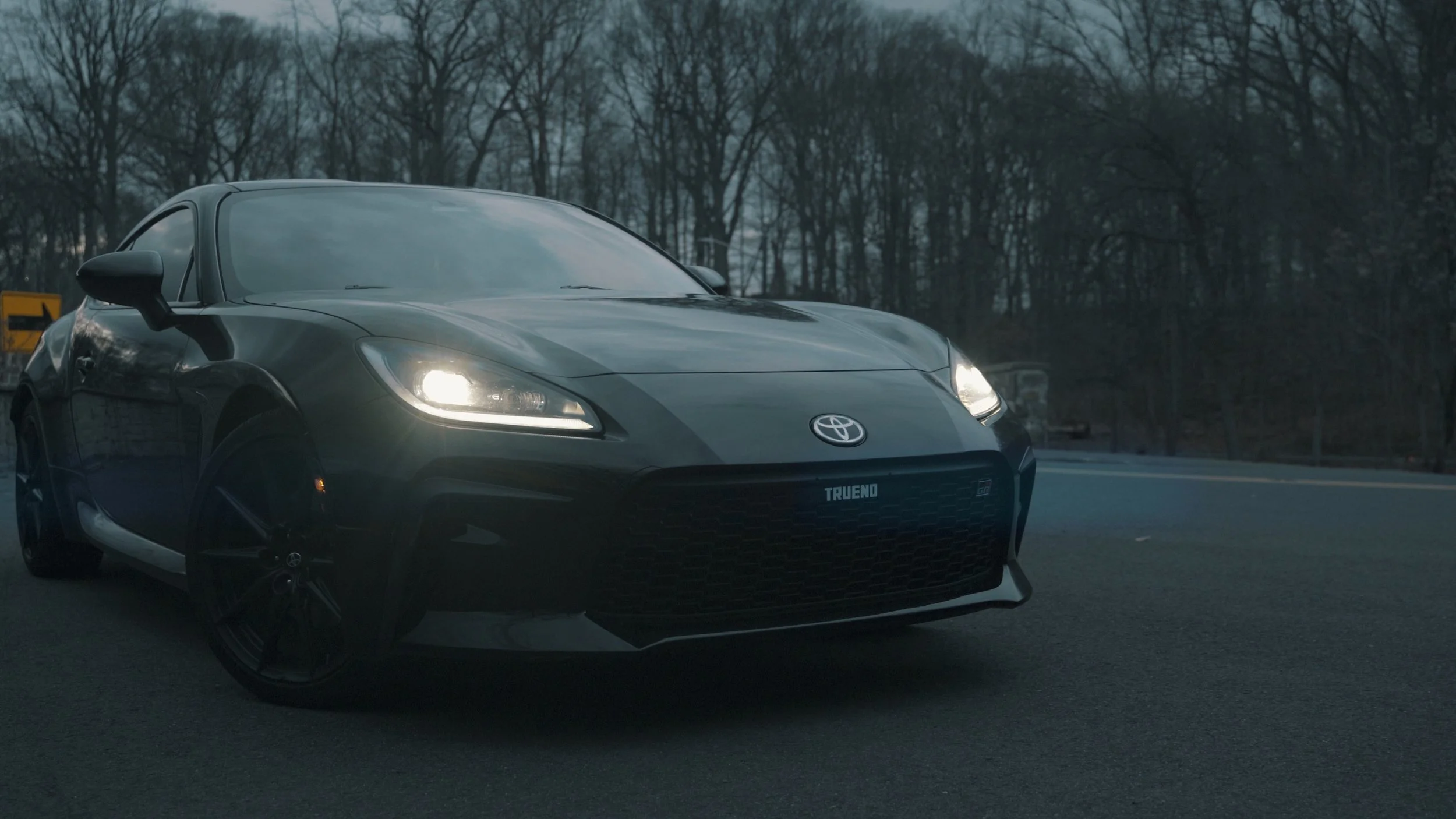 Commercial / Product