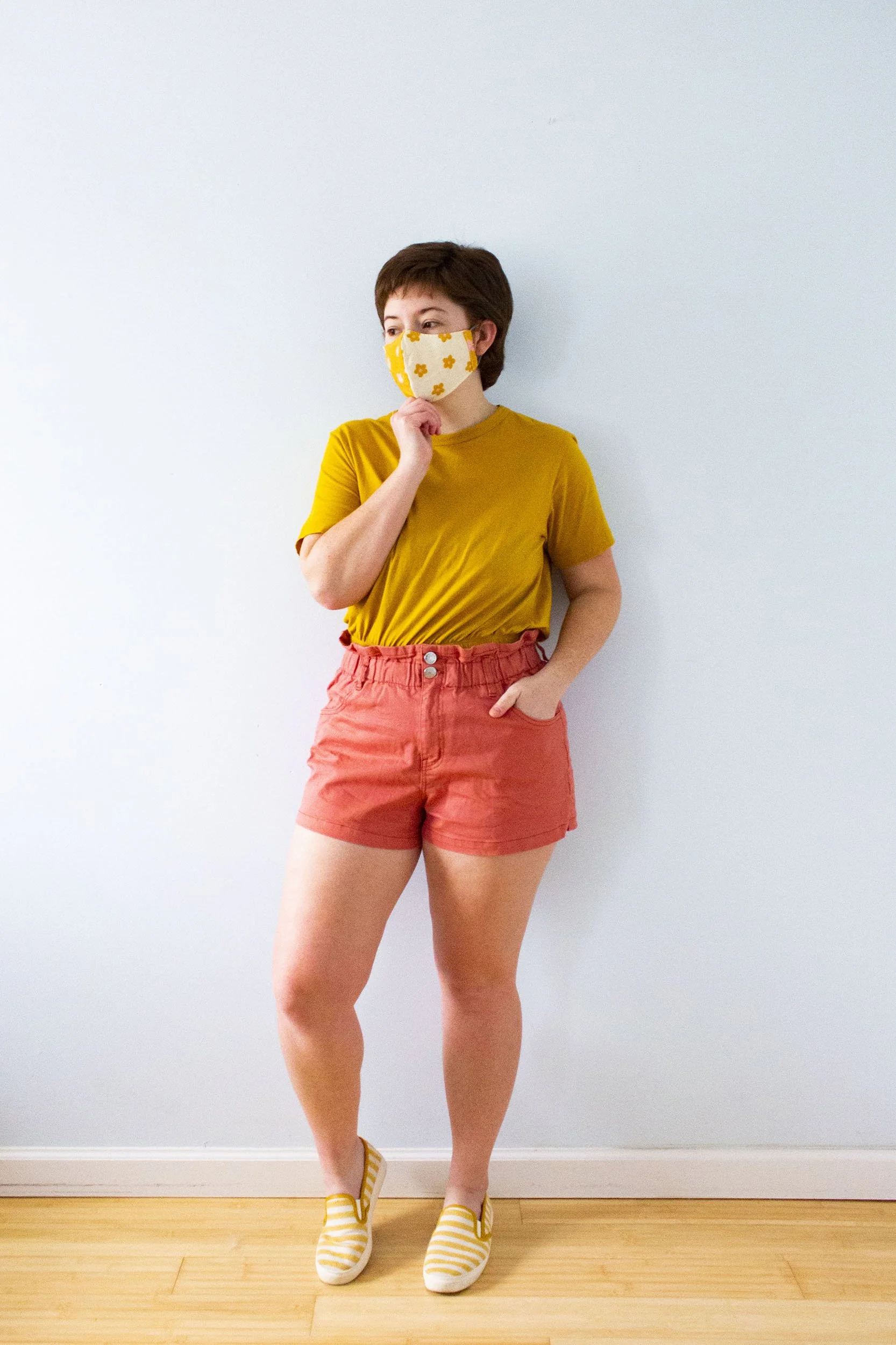 A Spring Paperbag Shorts OOTD for a Doughnut Outing