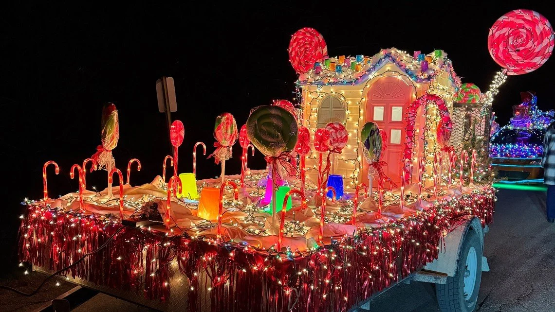 Plattsburg Community Christmas: Lighted Parade