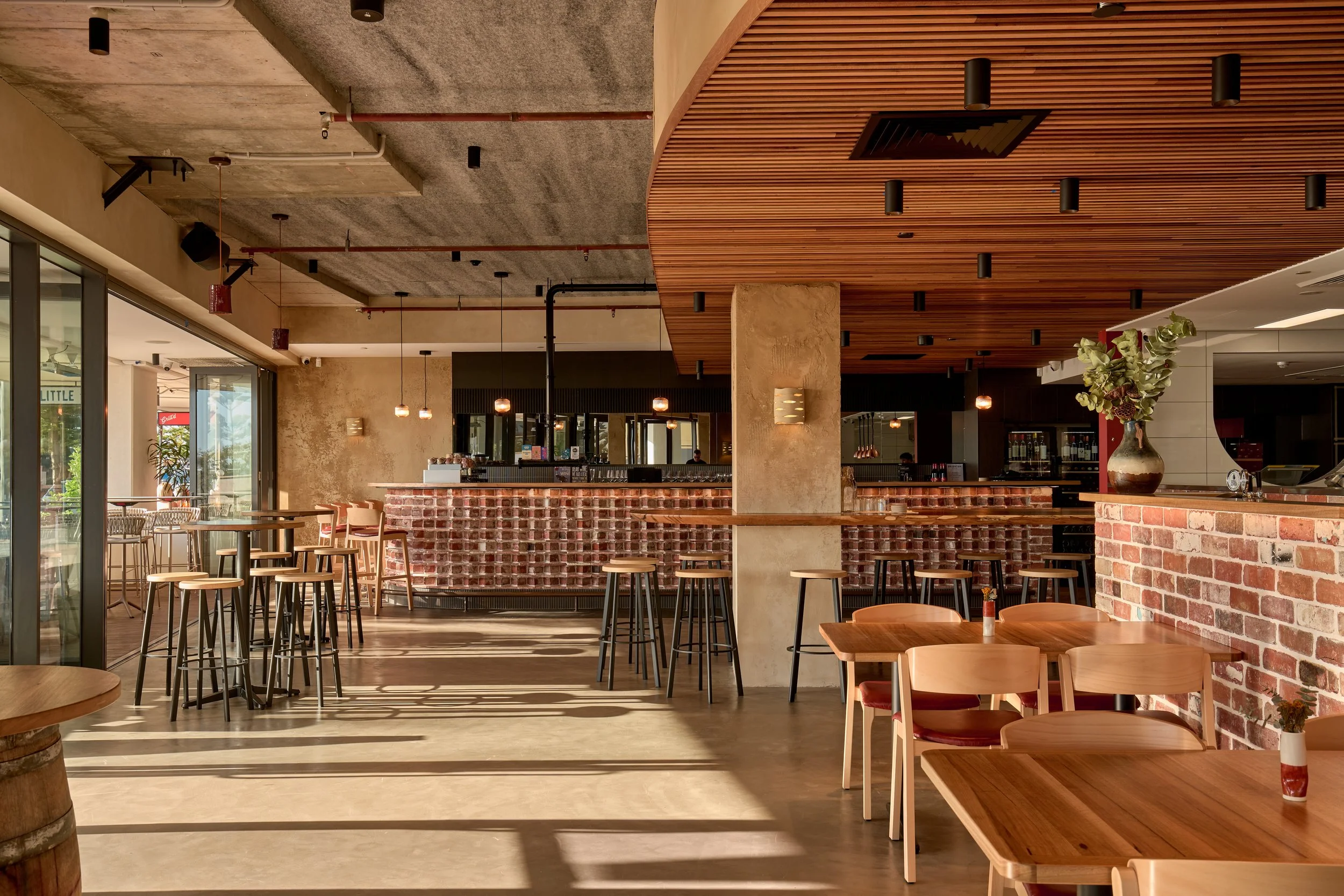 ©SHOTBYTHOM2025_L1532248.jpg