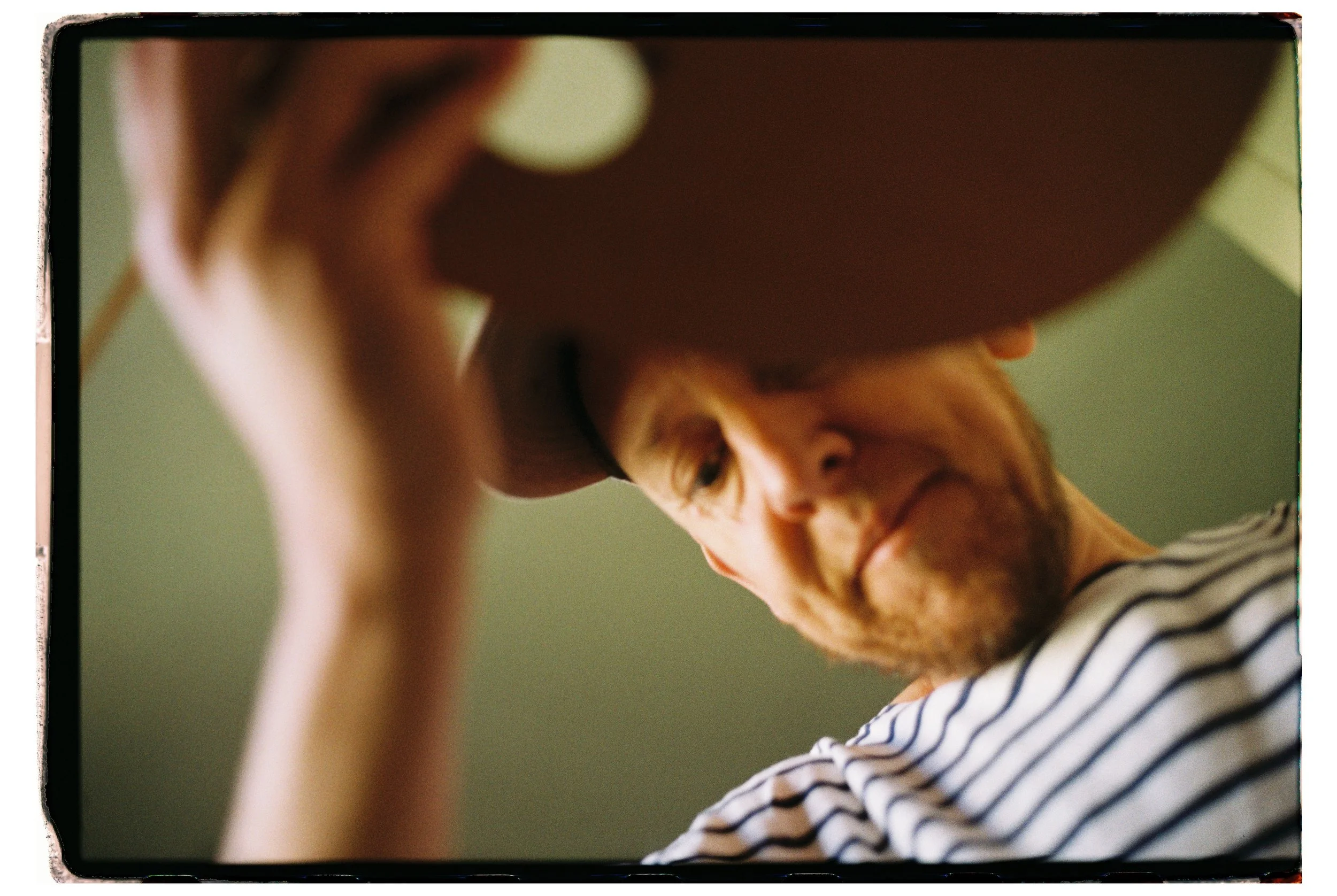 Artist  & Illustrator Gabriel Sciutto in his attelier / taller in Barcelona