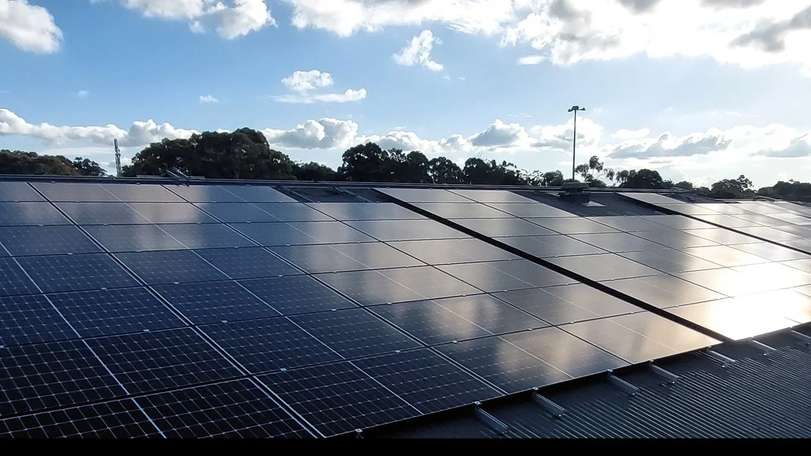 302lW - 1l - 16-9.jpg