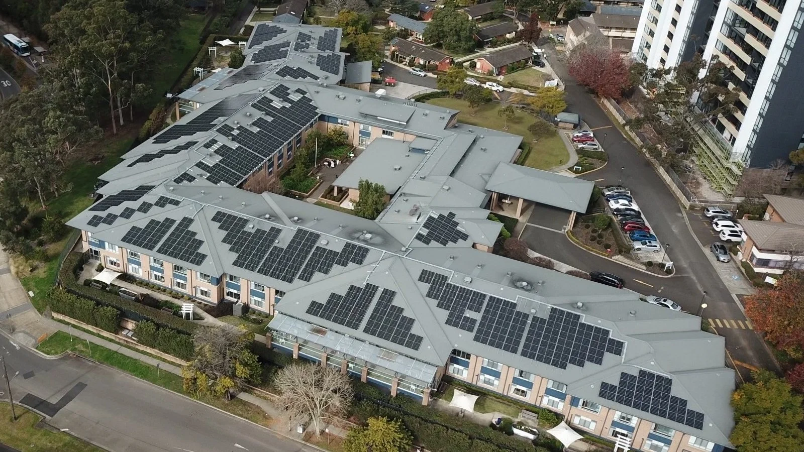 302lW - 1c - 16-9.jpg