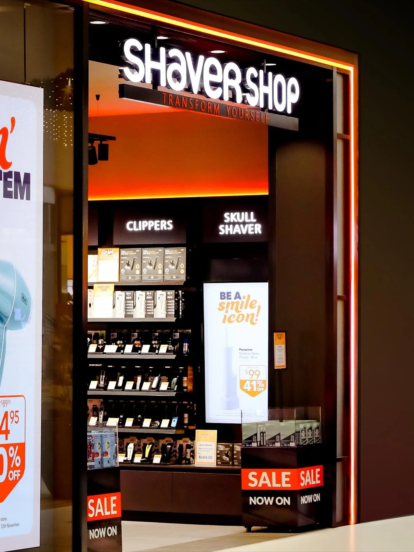 @shavershopau 

Spotlights, product displays, and all the little moments in between&hellip; captured with creativity and intent. Your brand, seen at its best.

📸 @tommycreative_