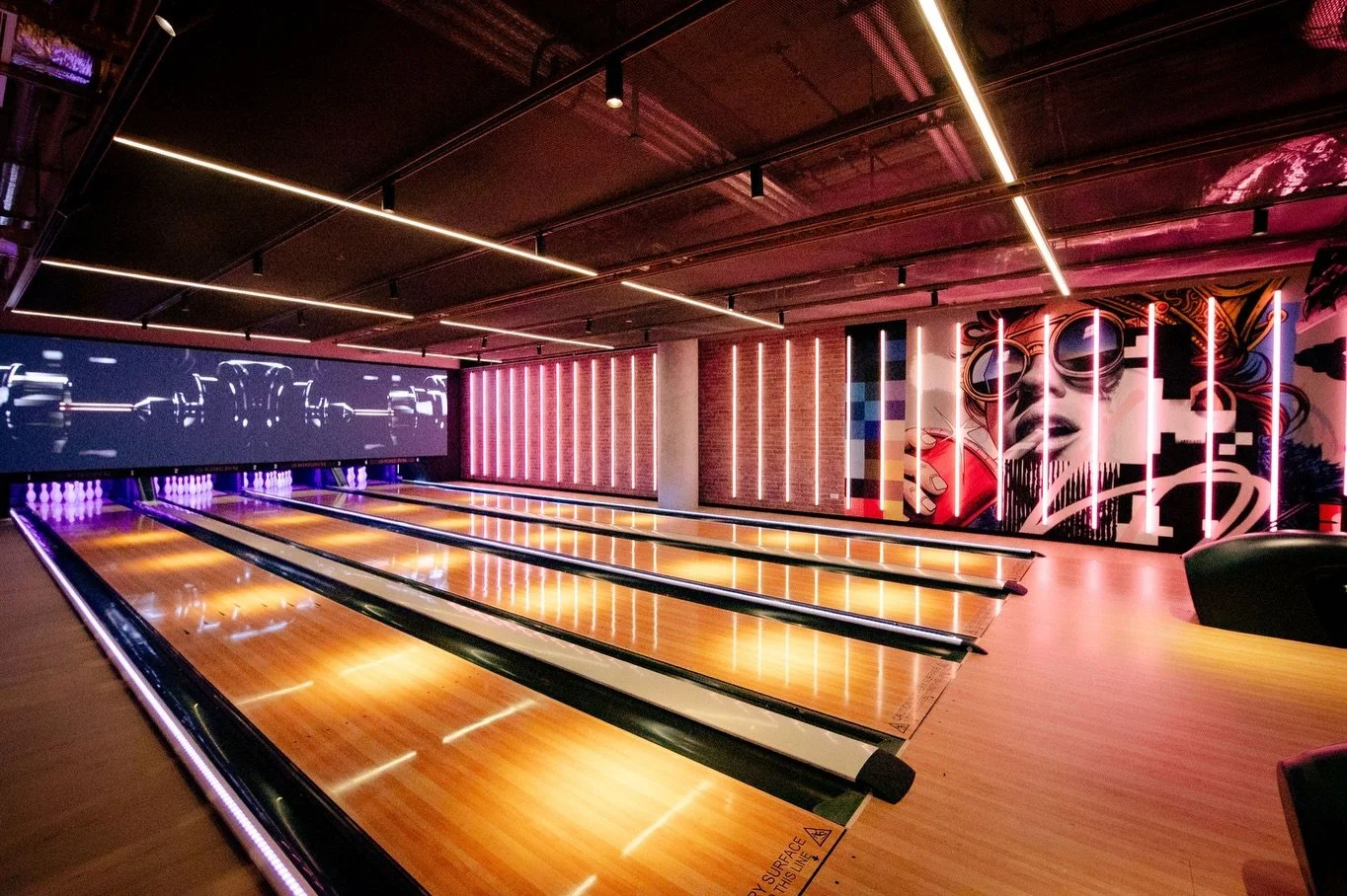 Who do you call when your in-person experience needs to hit just as hard online?

@tommycreative_