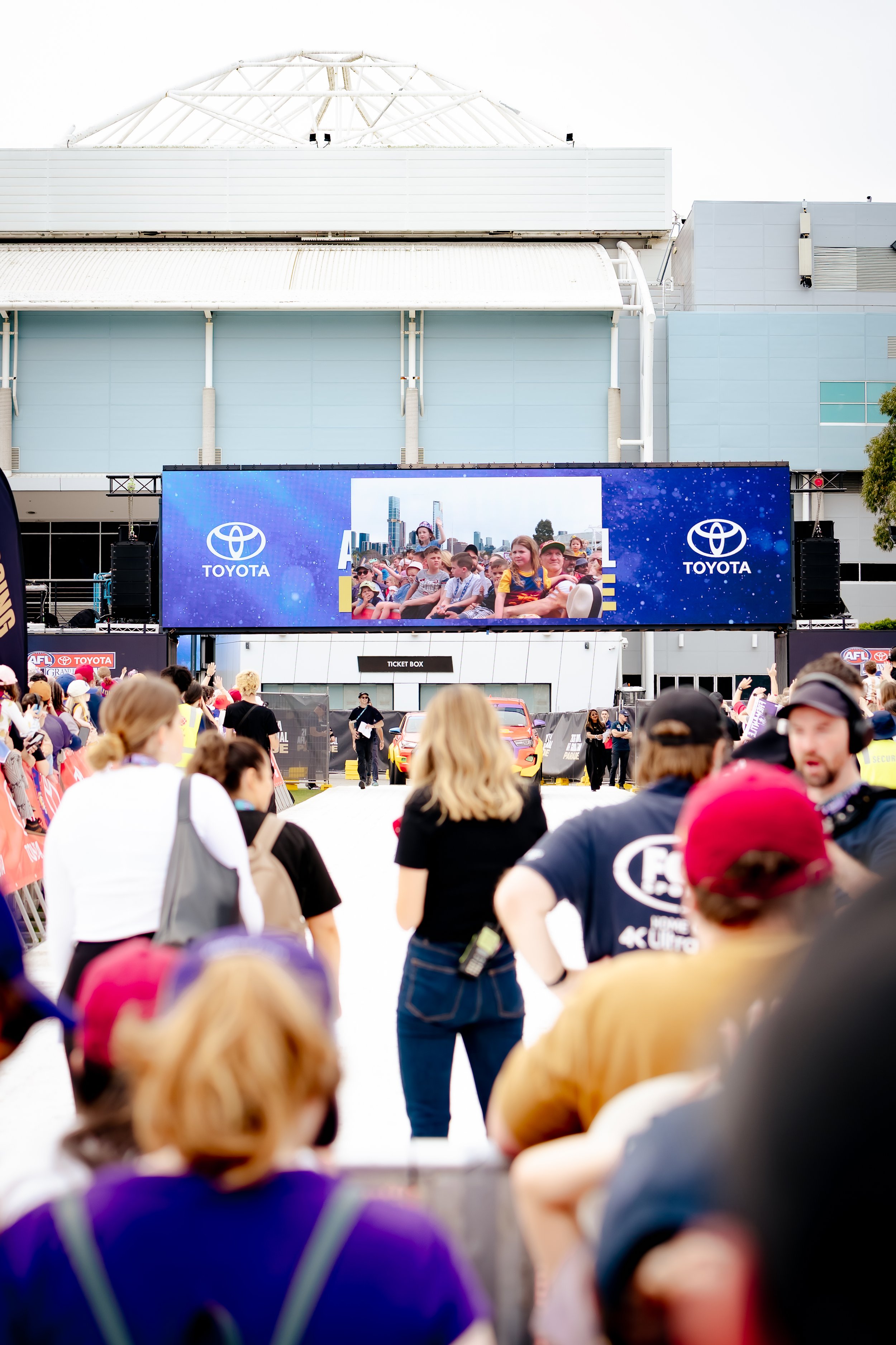TOMMY-CREATIVE-MELBOURNE-EVENT-PHOTOGRAPHER-H2H-FASTTRACKS70.jpg