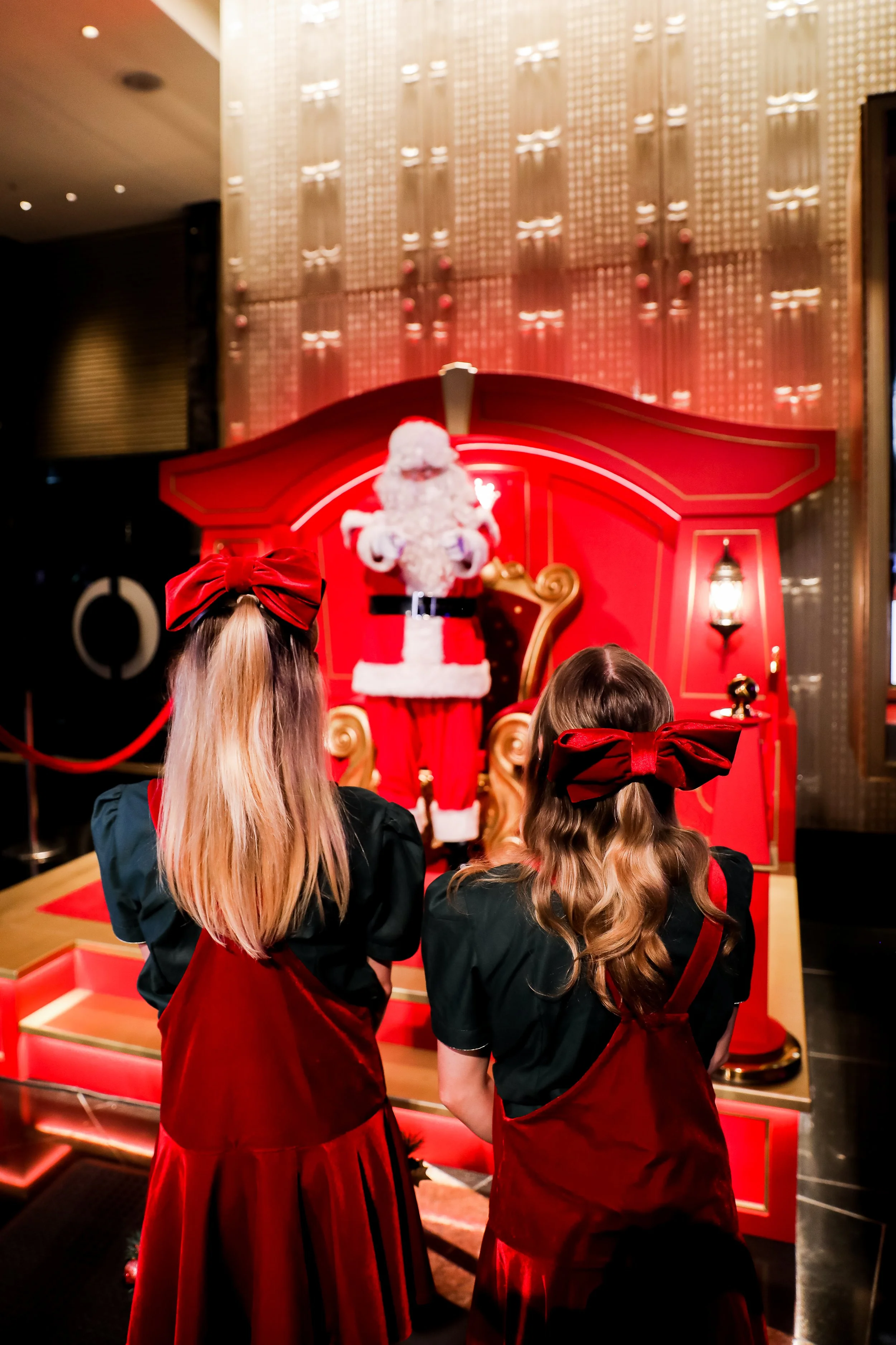 CROWN-CHRISTMAS-2024-24.jpg