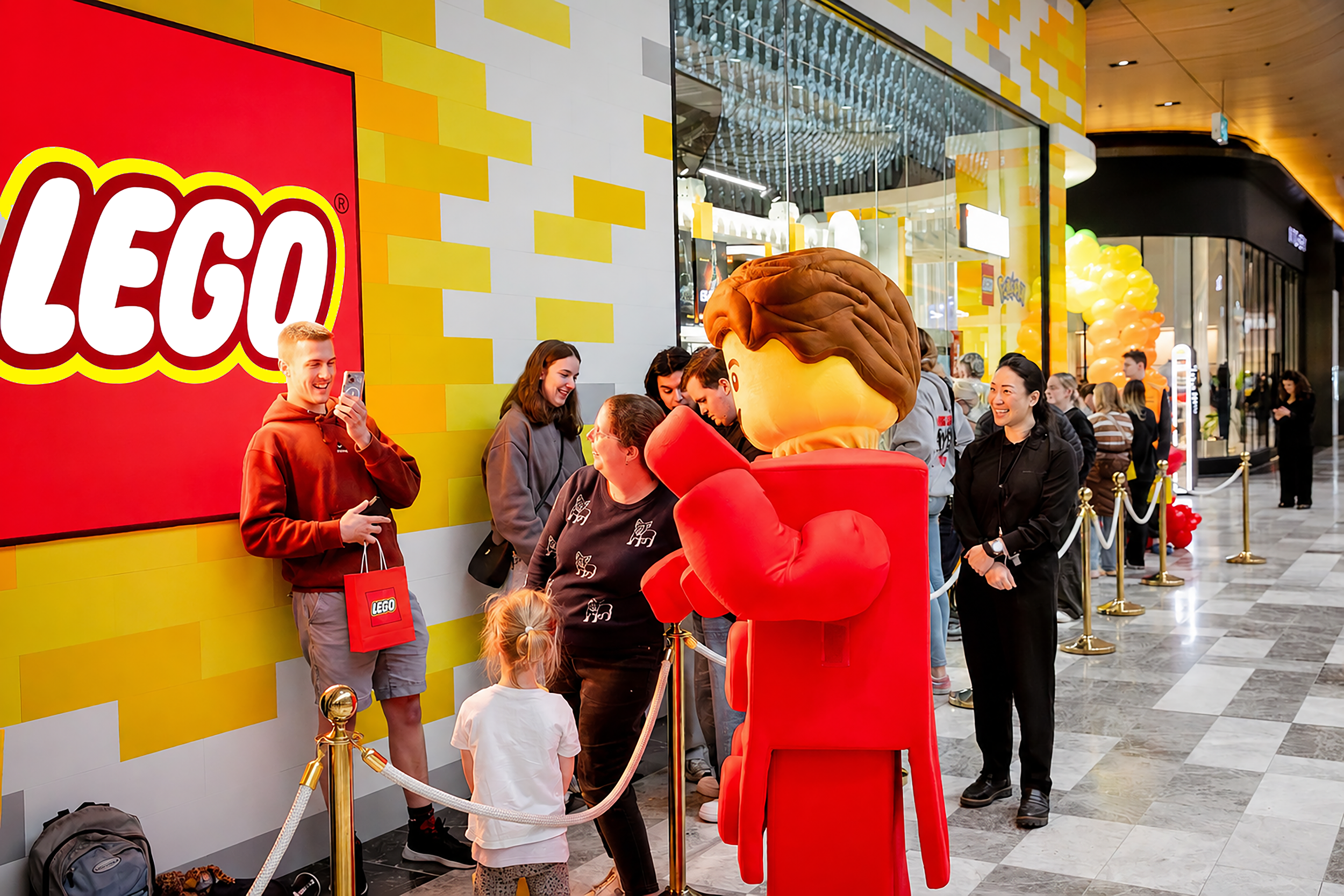 TOMMY-CREATIVE-MELBOURNE-EVENT-PHOTOGRAPHER-LEGO-EASTLAND-LAUNCHH68.png