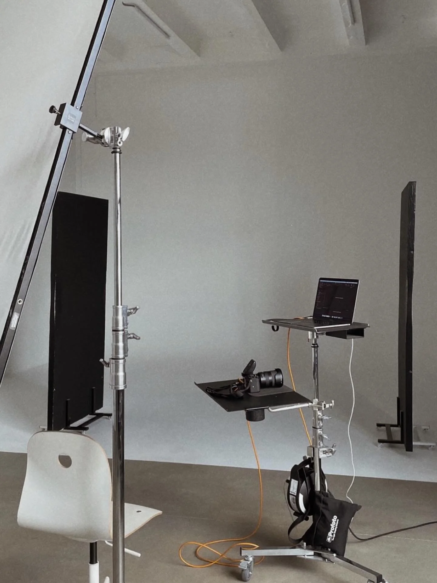 Hustle in hoodies, build empires in sneakers.
&bull;link in bio&bull;