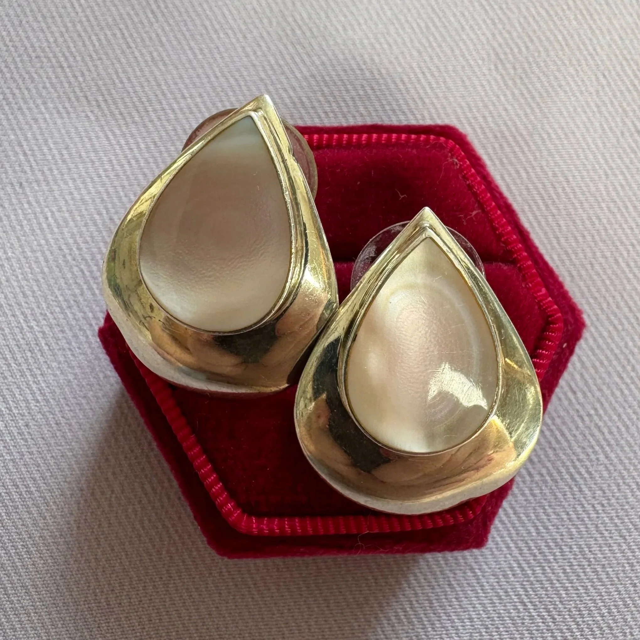 Sterling Silver Mother of Pearl Teardrop Earrings