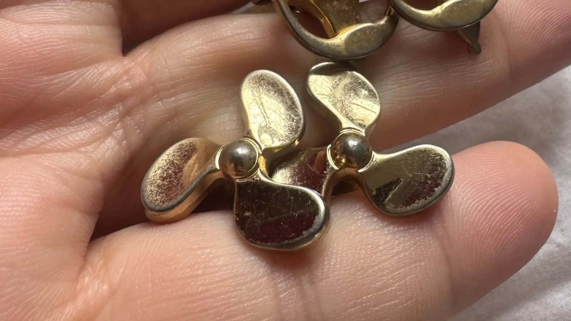 sold! Gold Tone Propeller Cufflinks