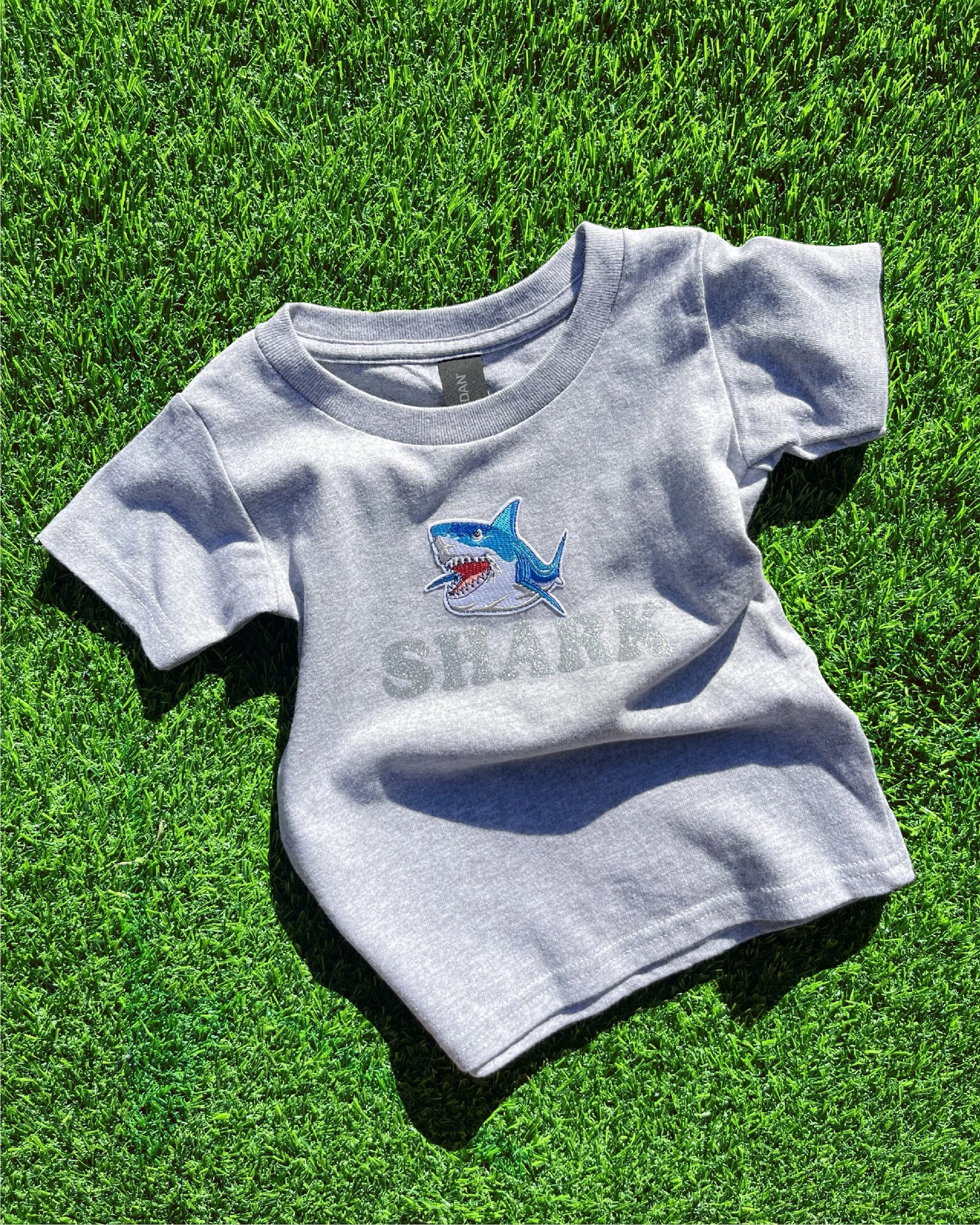 glitter shark gray crinkled.jpg