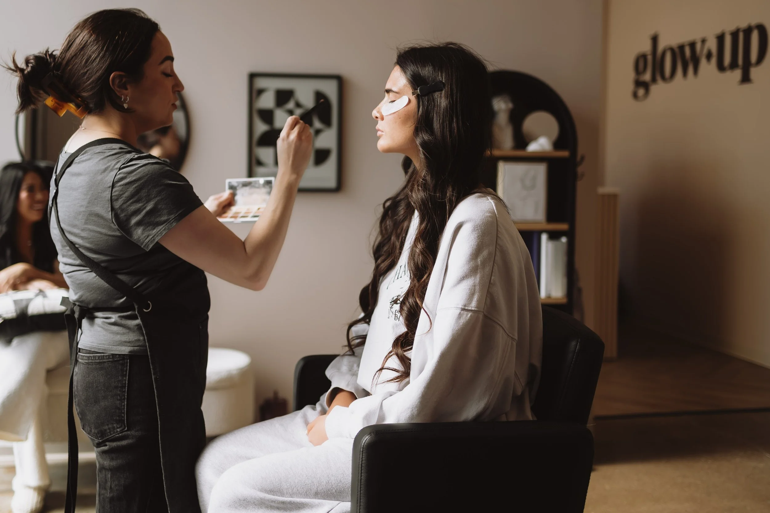 OPTIMAL MAKEUP LIGHTING