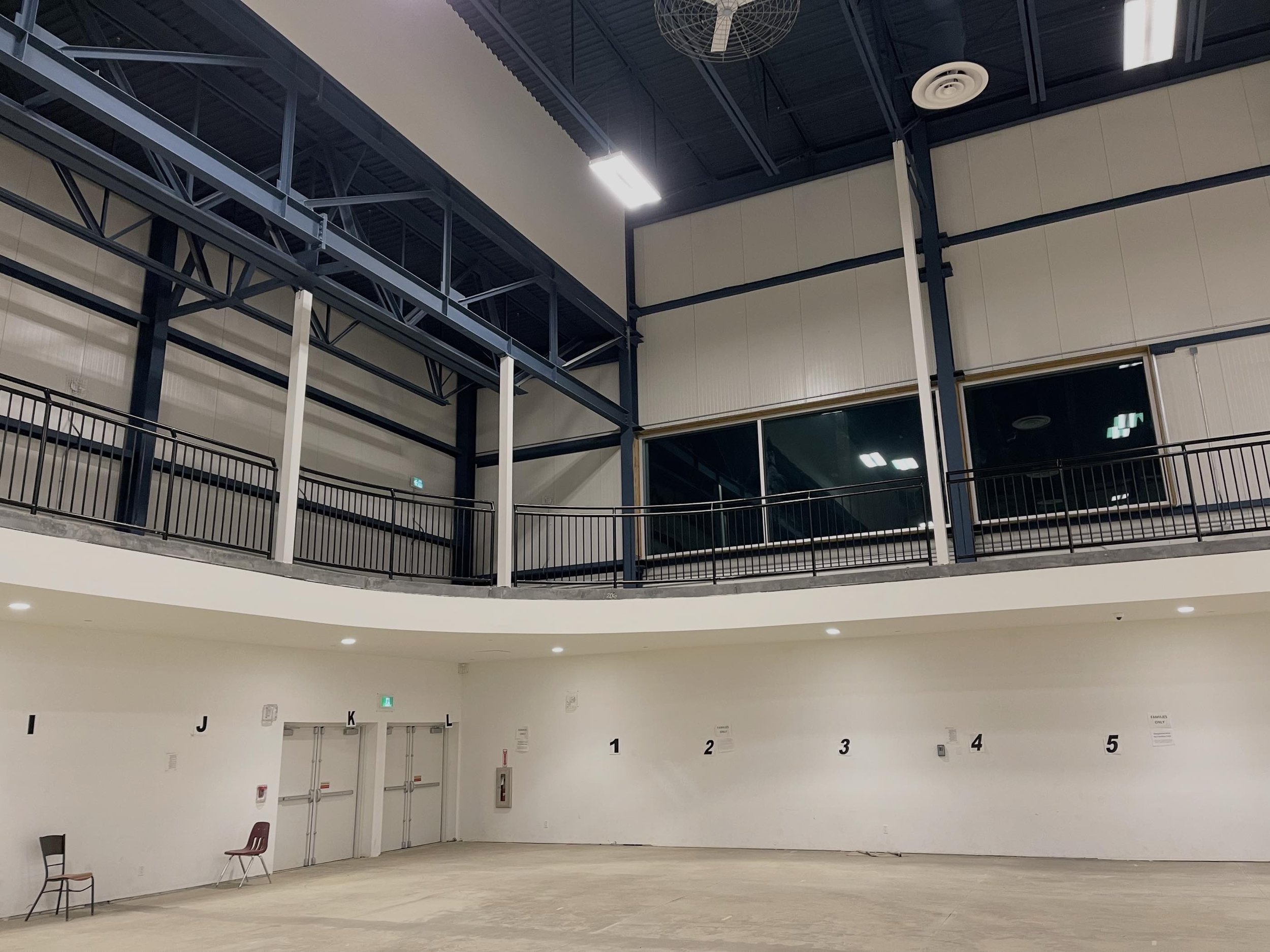 04-commercial-interior-wall-finish.jpg