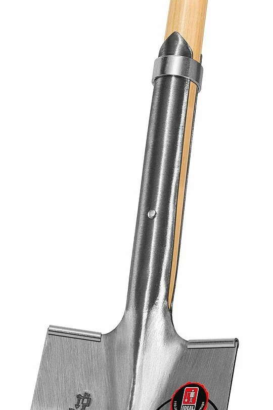 Helko Rheinland 14-inch axe with protective sheath showcasing handle, blade, and safety cover