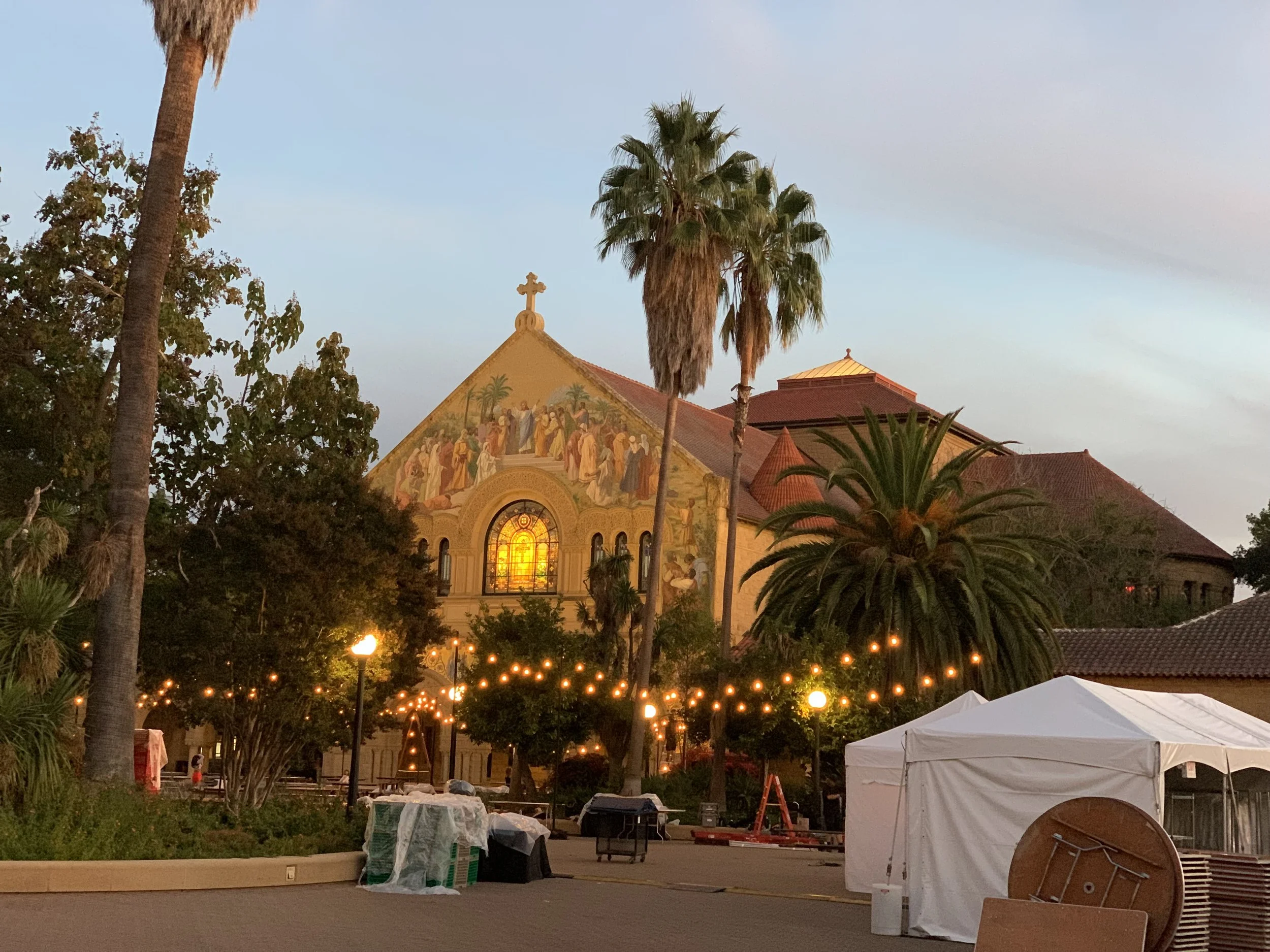 Stanford's memorial church and fairy lights