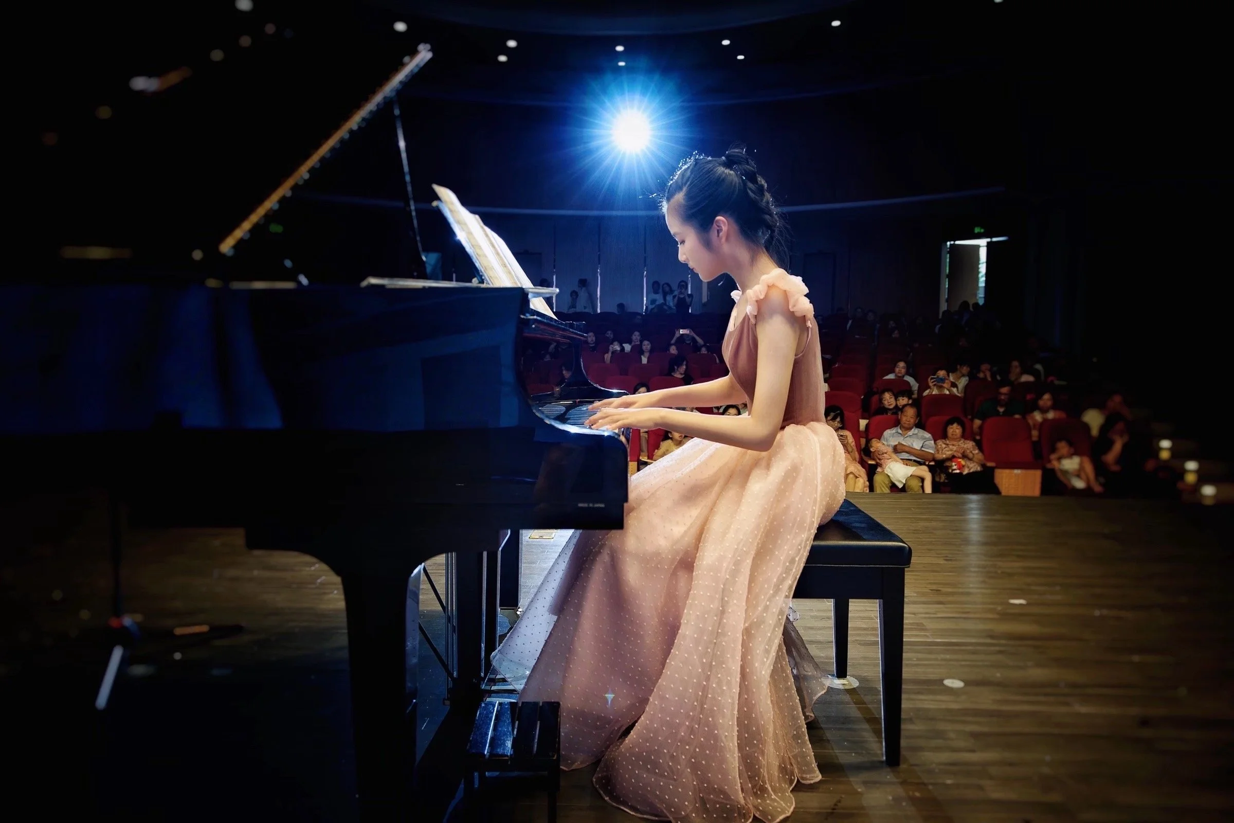 钢琴表演7.JPG