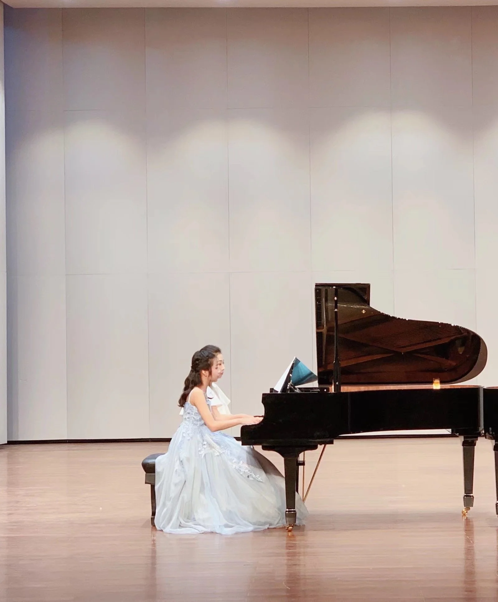 钢琴表演6.JPG