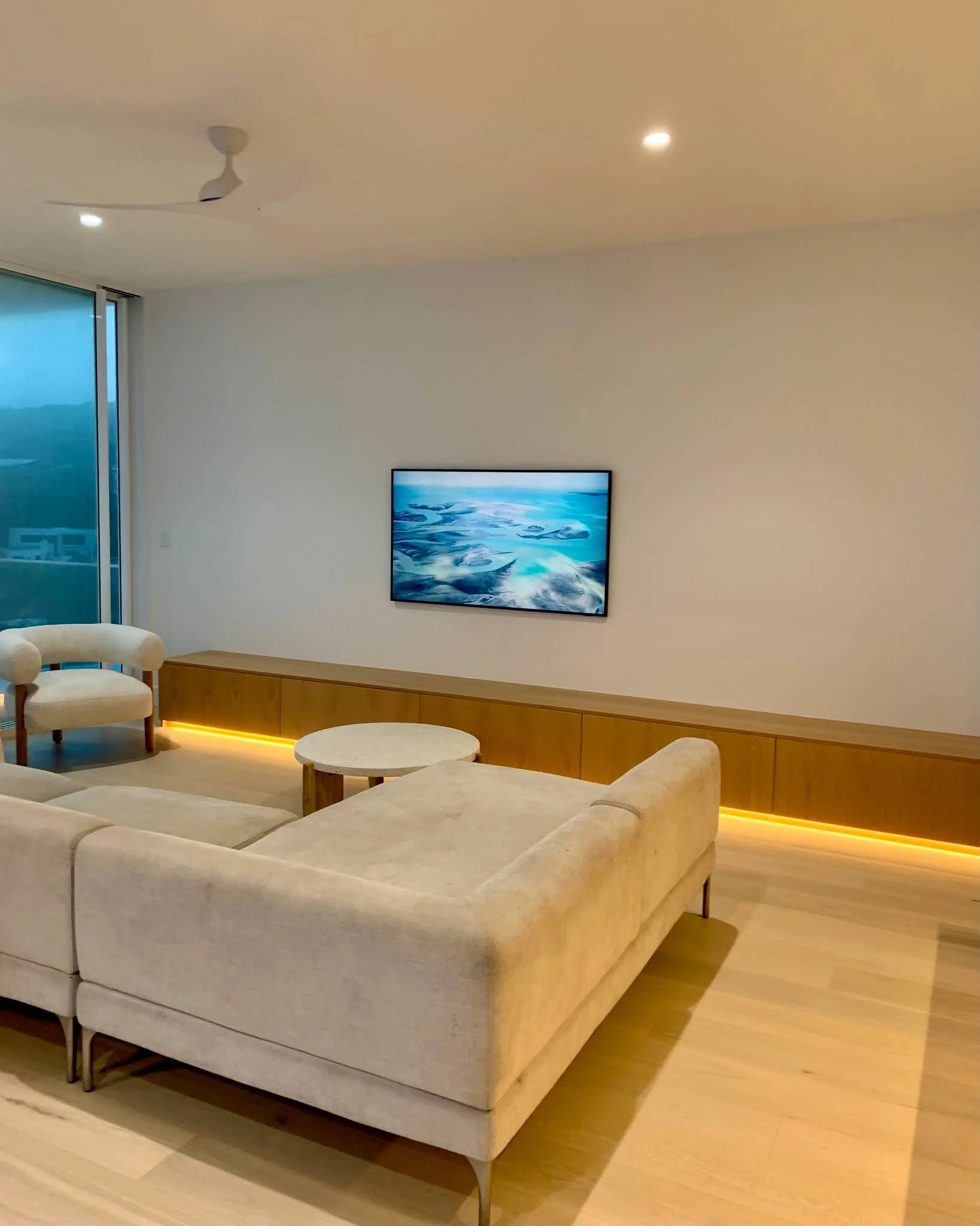 Sunshine Beach renovation transformation ⚡️

This project started as a partial knockdown and quickly turned into a full custom renovation, with many of the best ideas coming together during the build itself.

Working closely with the client and build