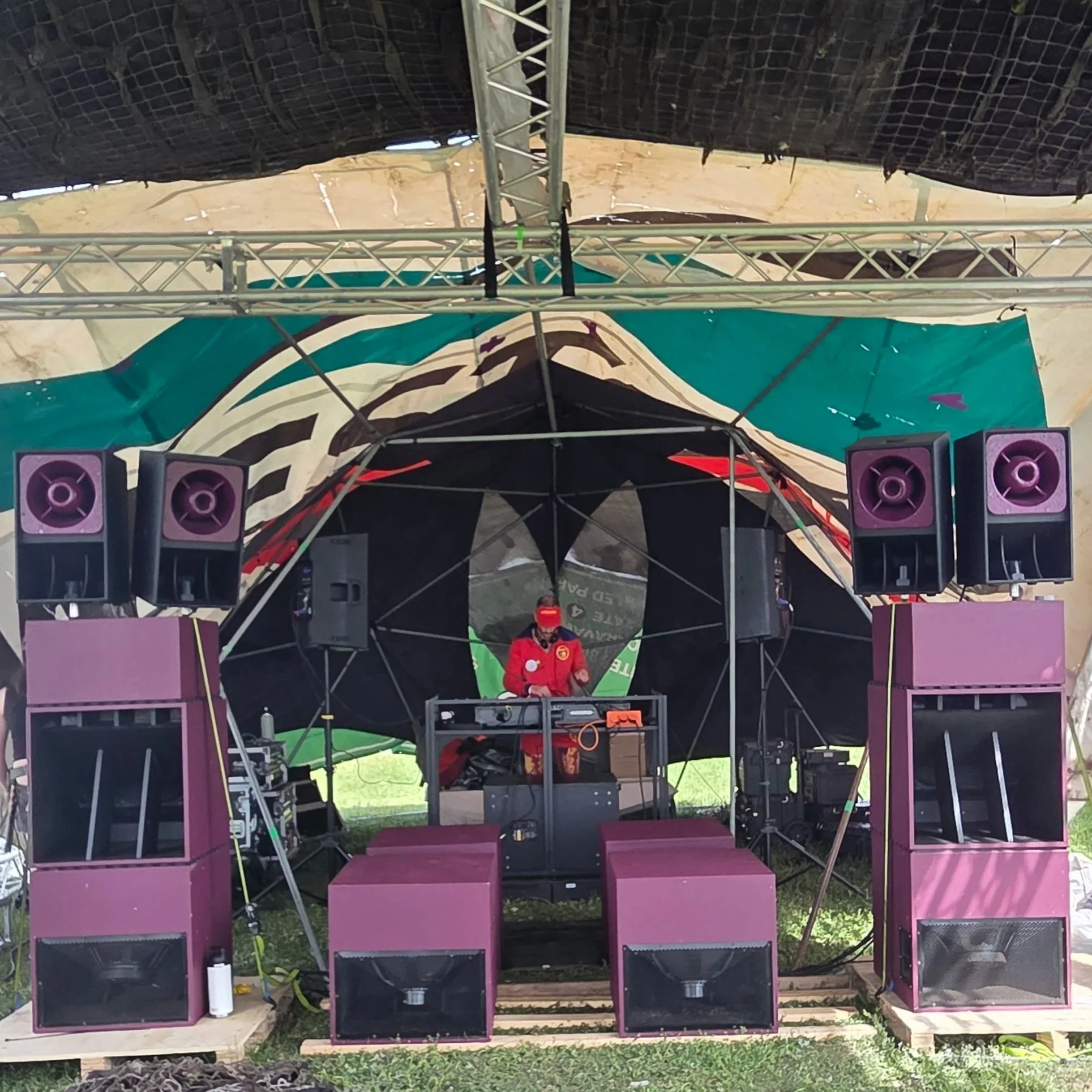 Blackcurrant Soundz custom built PA system at Underland 2025