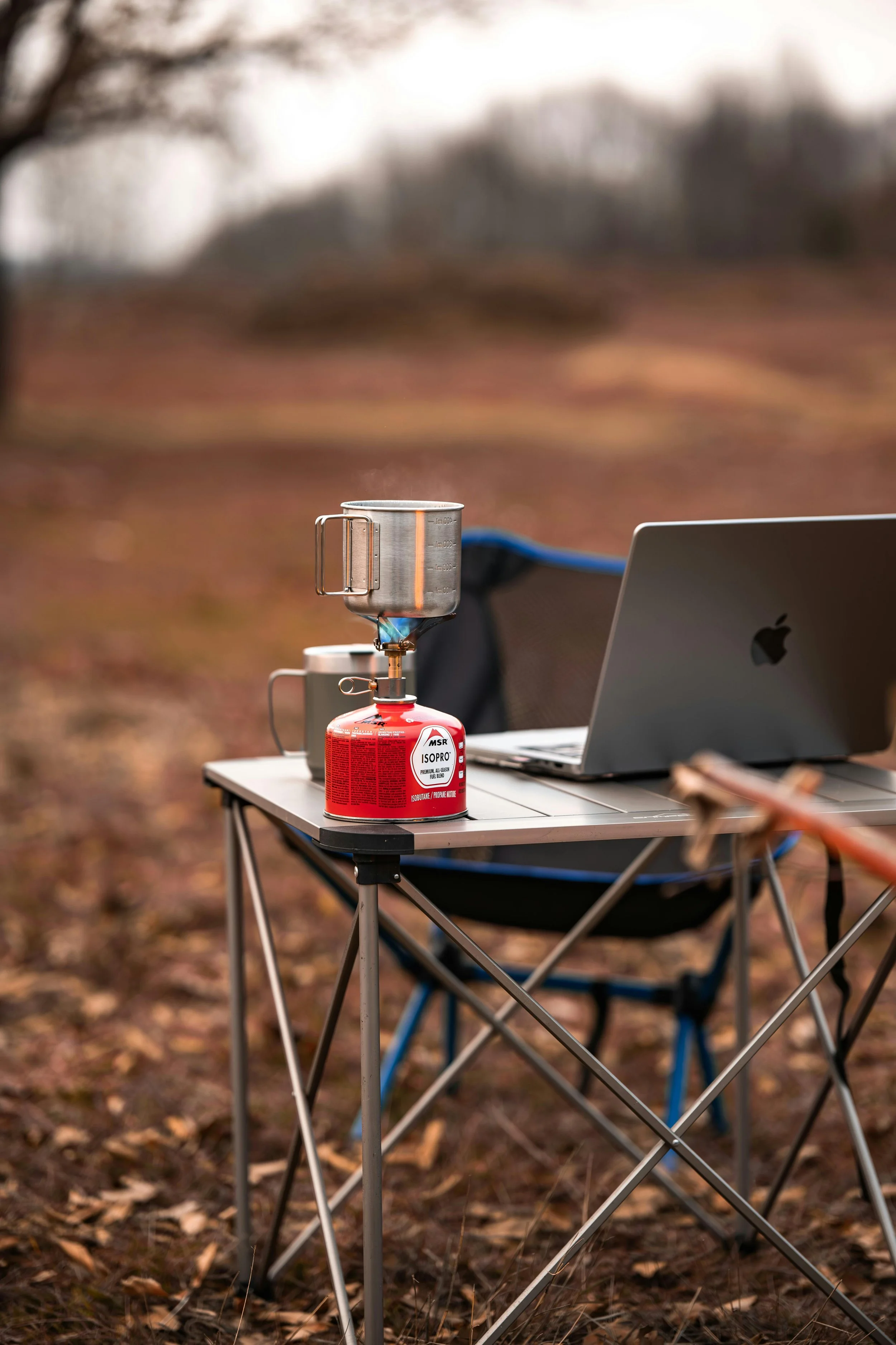 stoel-tafel-laptop-werk-all-in-campings