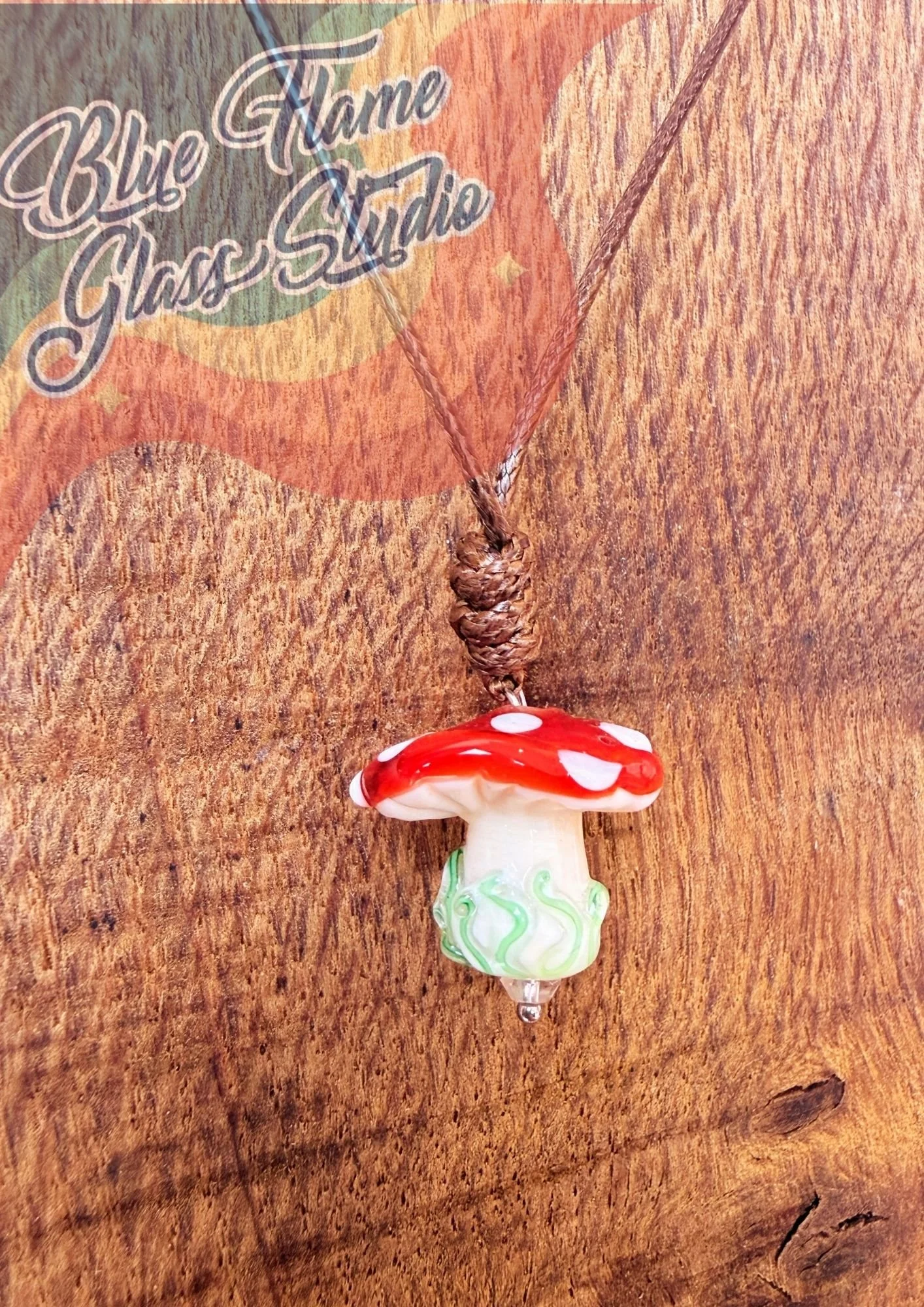 redtoadstool1.jpg