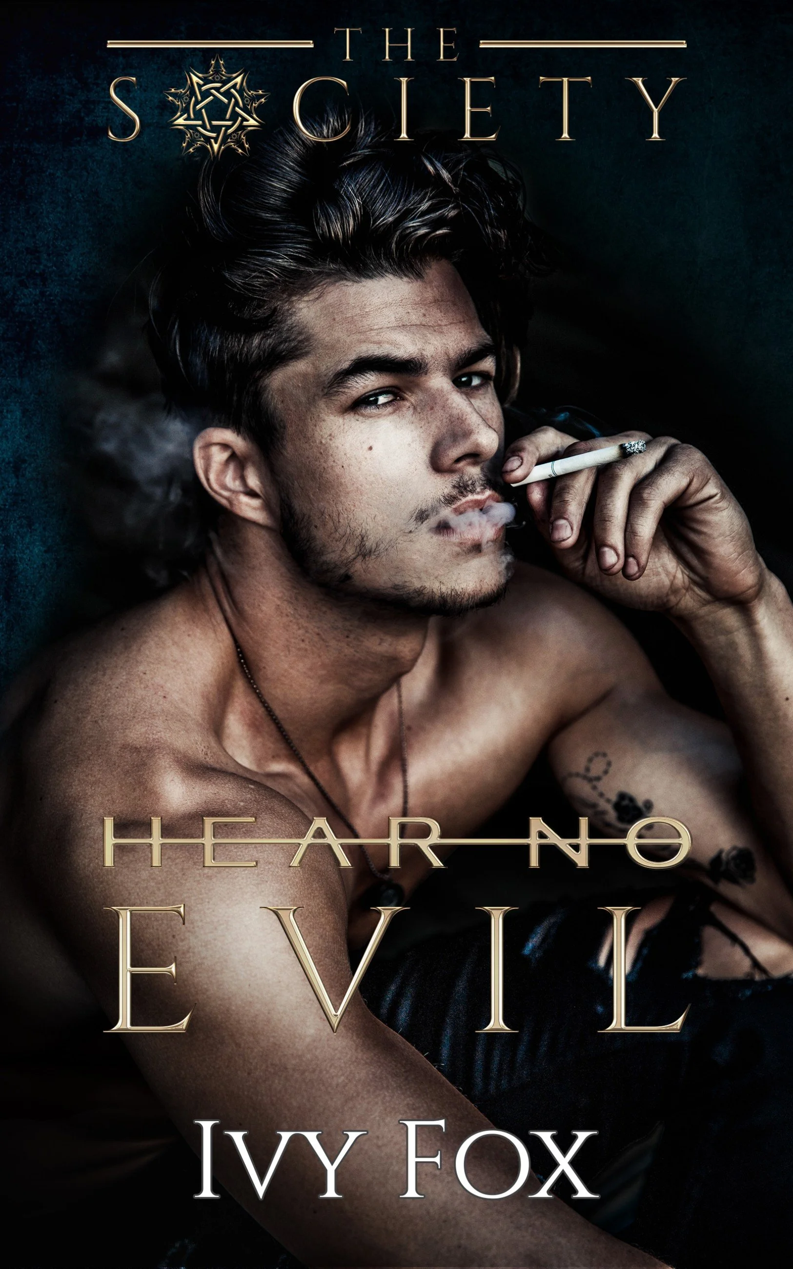 Book Cover of Hear No Evil by Ivy Fox