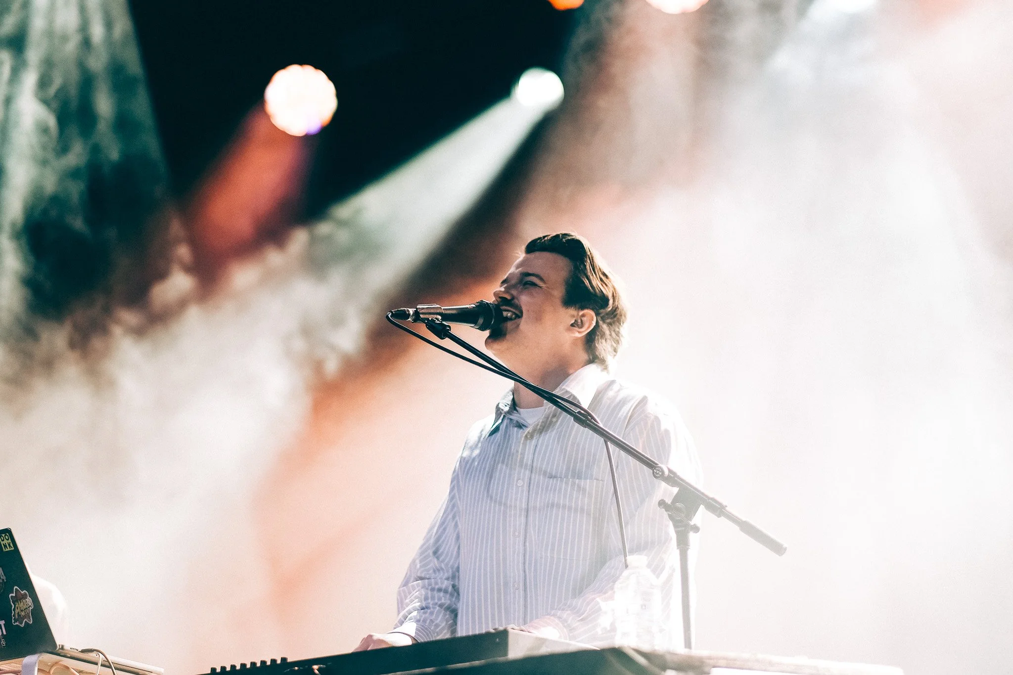 Gareth Donkin performing live at O2 Forum Kentish Town, London, supporting Couch