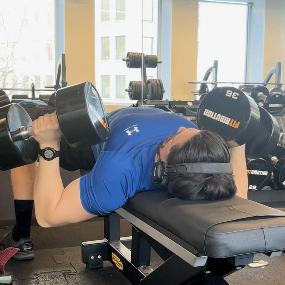 Trainer Picture (100).png