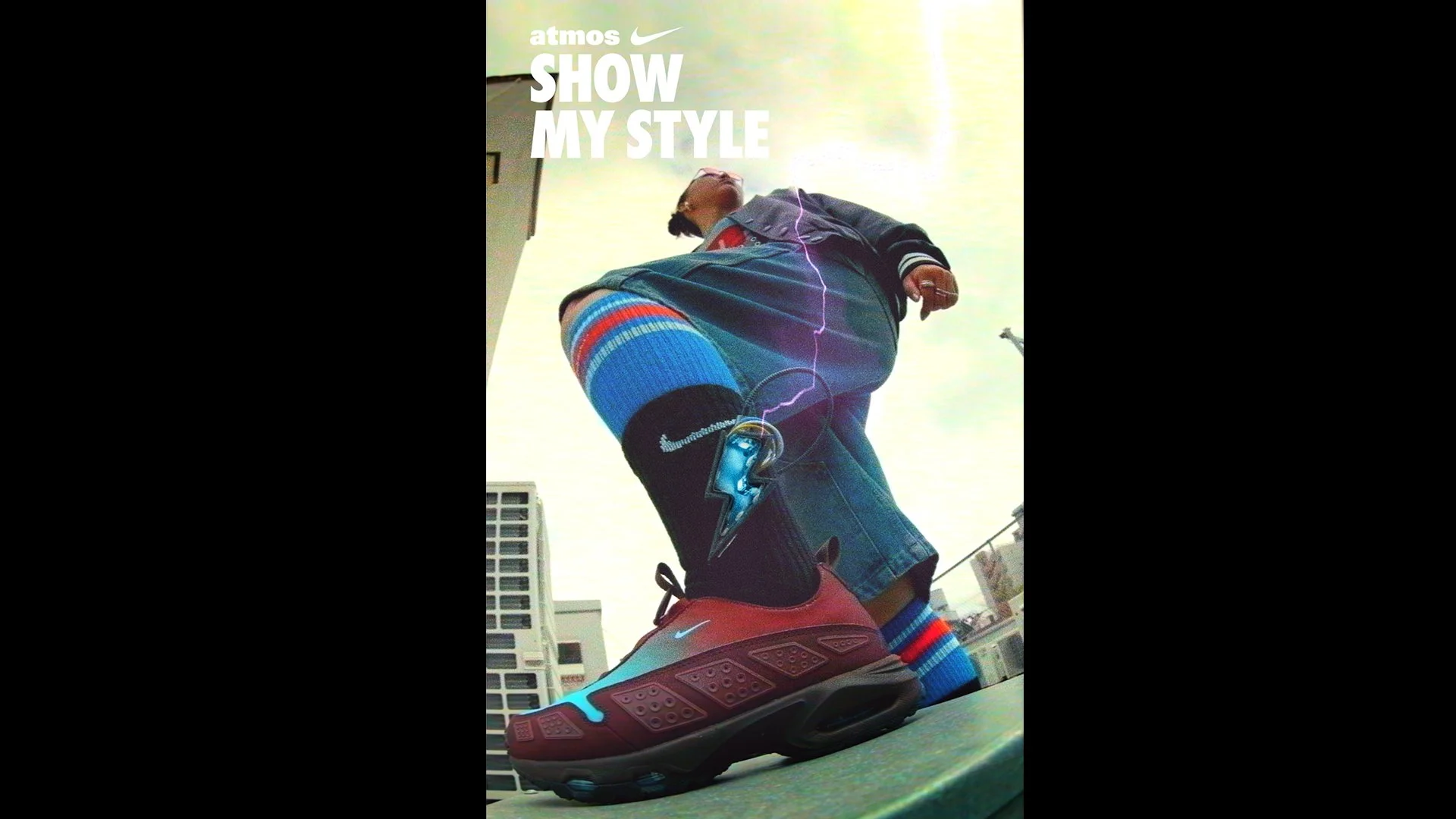 NIKE × atmos 「AIR MAX SNDR Nostalgic Y2K」