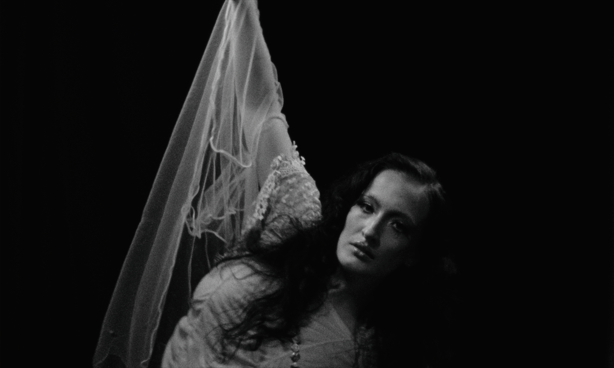 MACHINERY MUSIC VIDEO BY HAPPY AXE. MAKEUP DESIGN BY SAVANNAH TICE