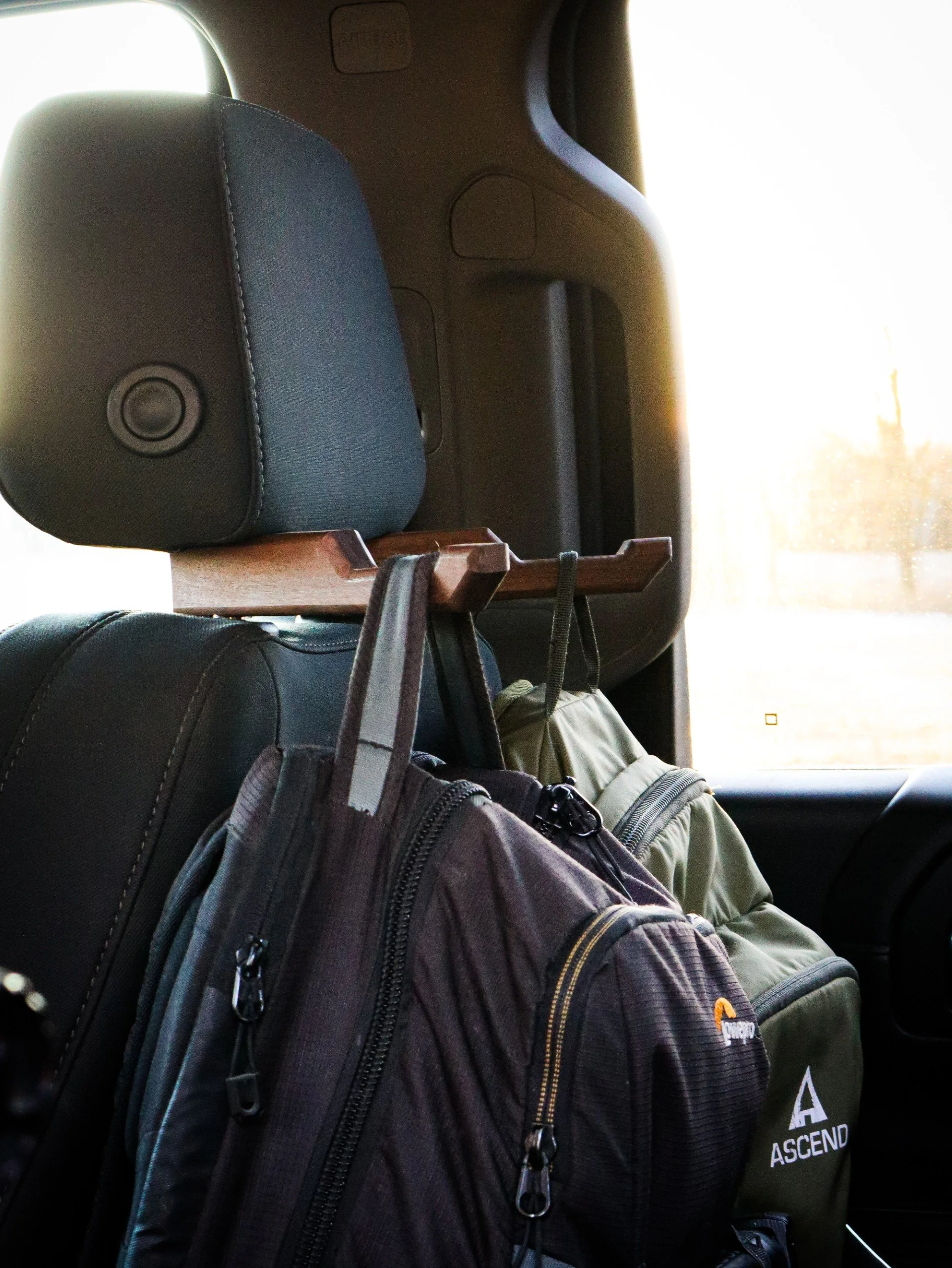 thumbnail - bag hook.jpg