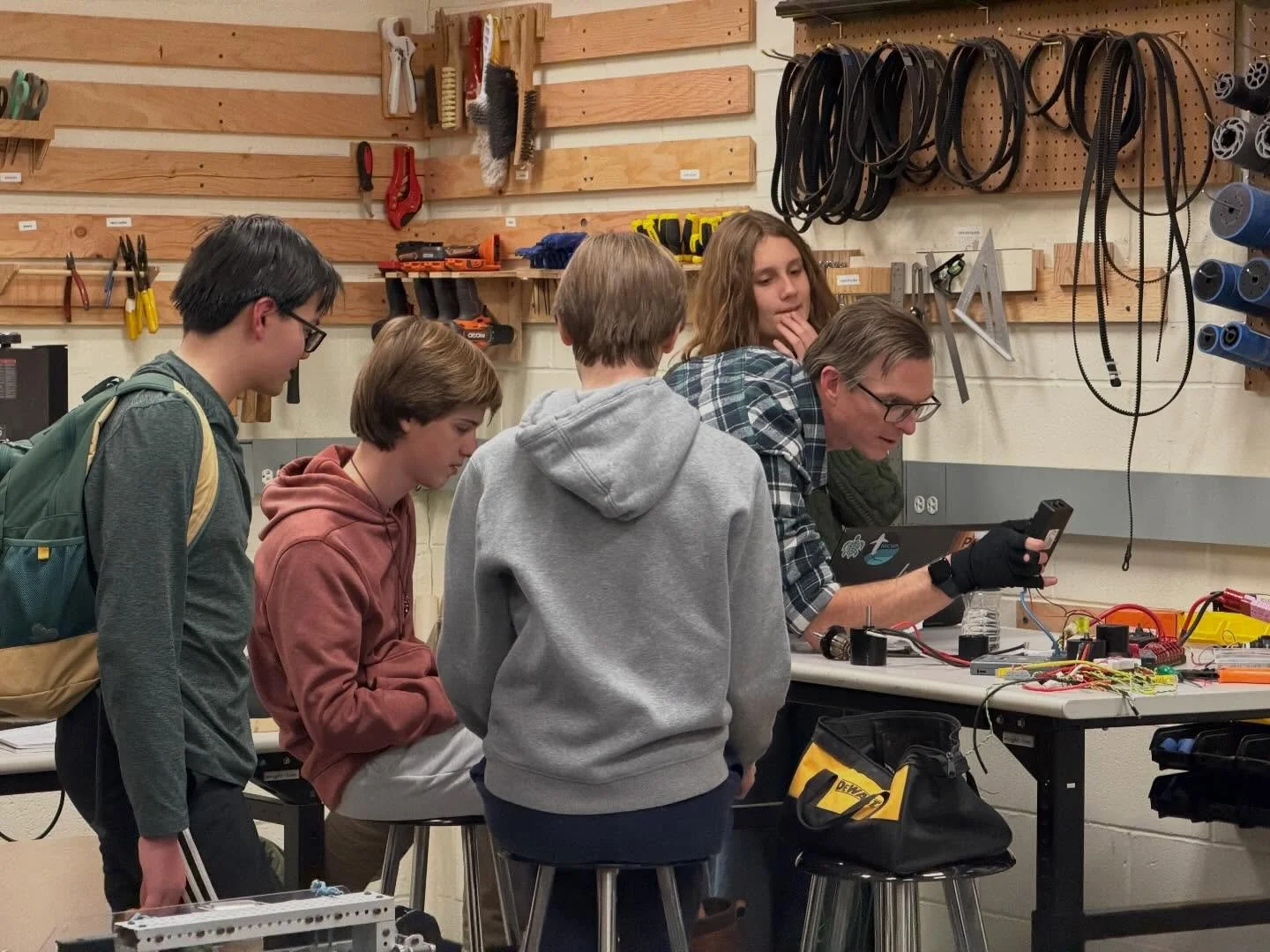 Busy day for all today&hellip; Coding, preparing our new pit setup and writing sponsor letters in the hallway #frc #nefirst