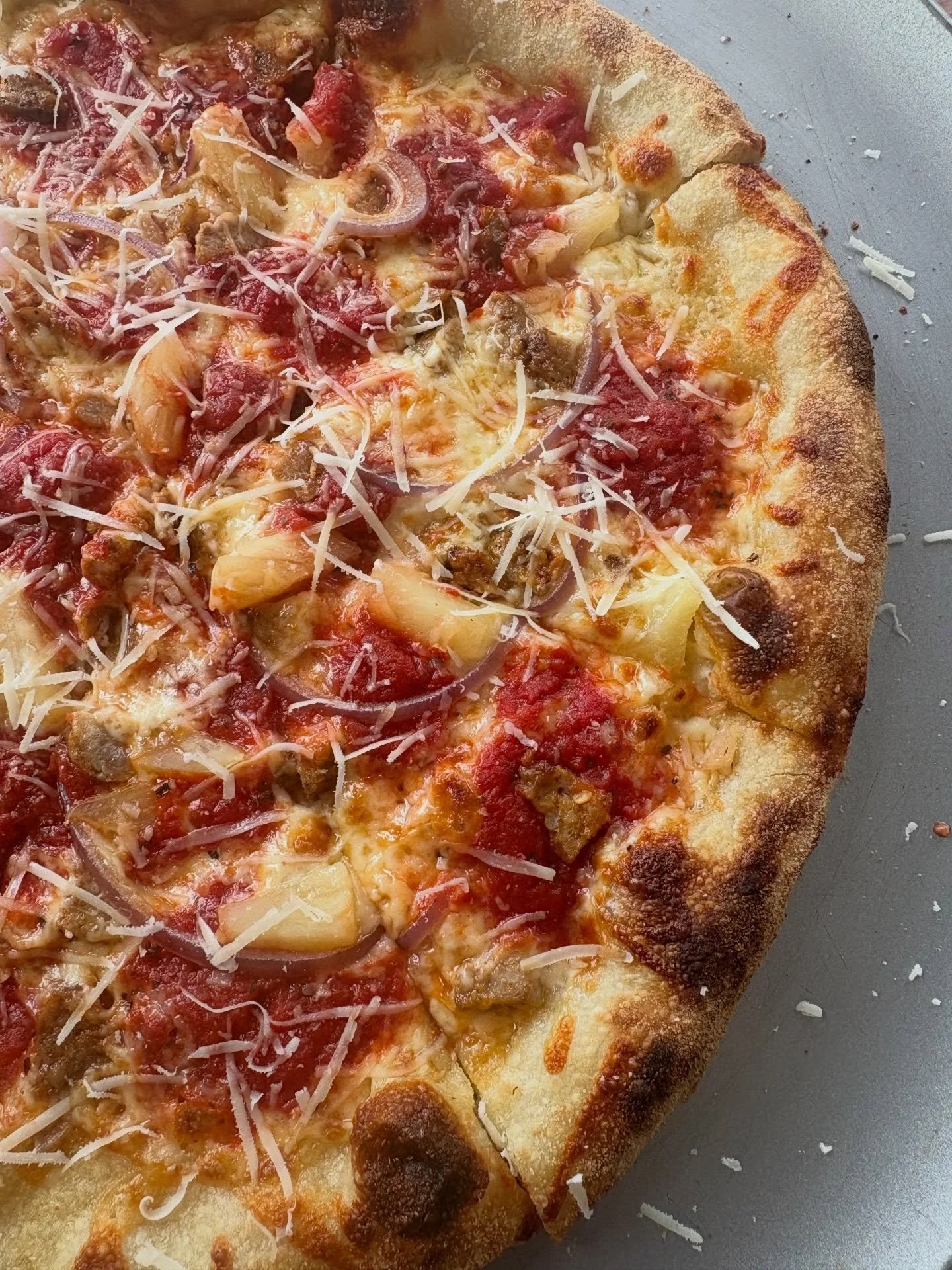 We made it&hellip; it&rsquo;s Friday!

We&rsquo;re open today 11&ndash;8 (or sellout)
Slices available 11&ndash;3

Weekend hours:
Saturday &amp; Sunday 12&ndash;8 (or sellout)

This week&rsquo;s special:
The Deluxe &mdash; pepperoni, green peppers, r