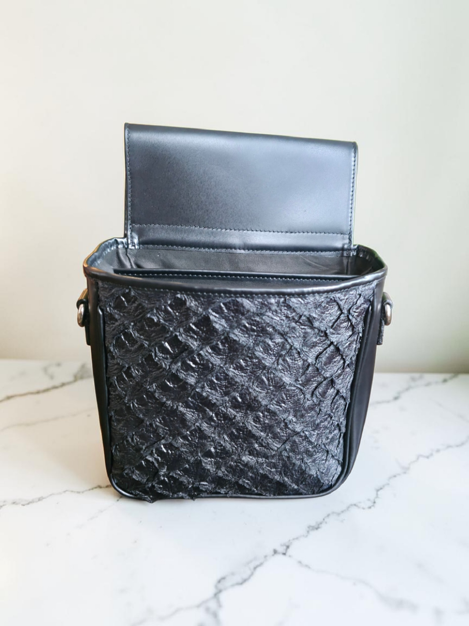 Black Paiche Shotgun Shell Pouch