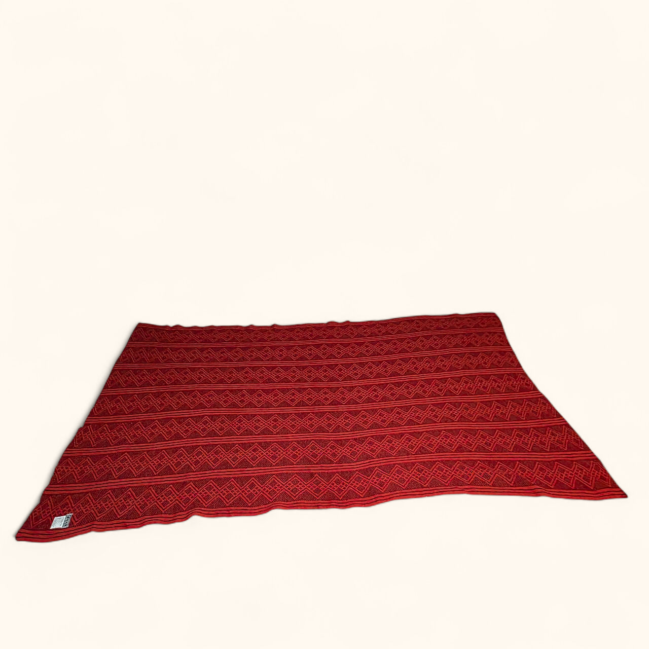 summit-selva-baby-alpaca-blanket-soft-artisan-red-and-burgendy.png