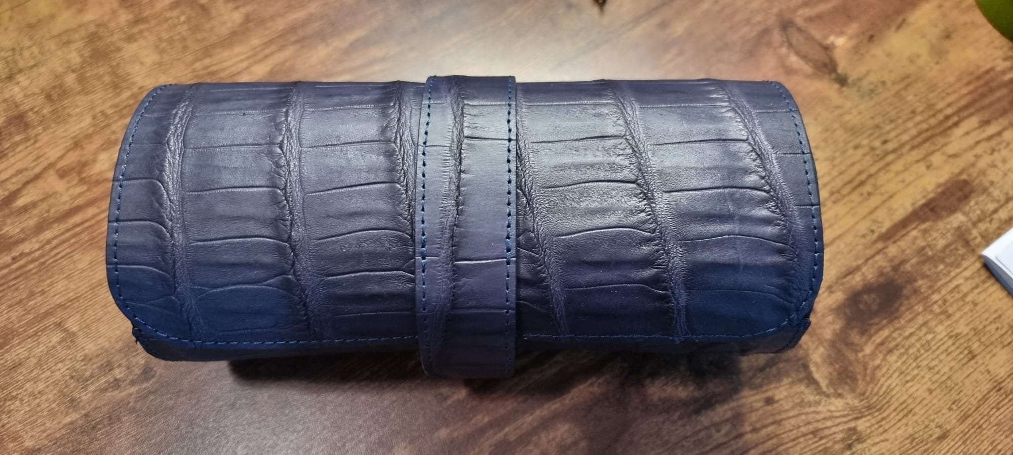 summit-selva-custom-watch-cases-storage-display-matte-blue-tail-soft-interior-artisan-genuine-crocodile-leather-handmade-artisan-amazon.jpeg