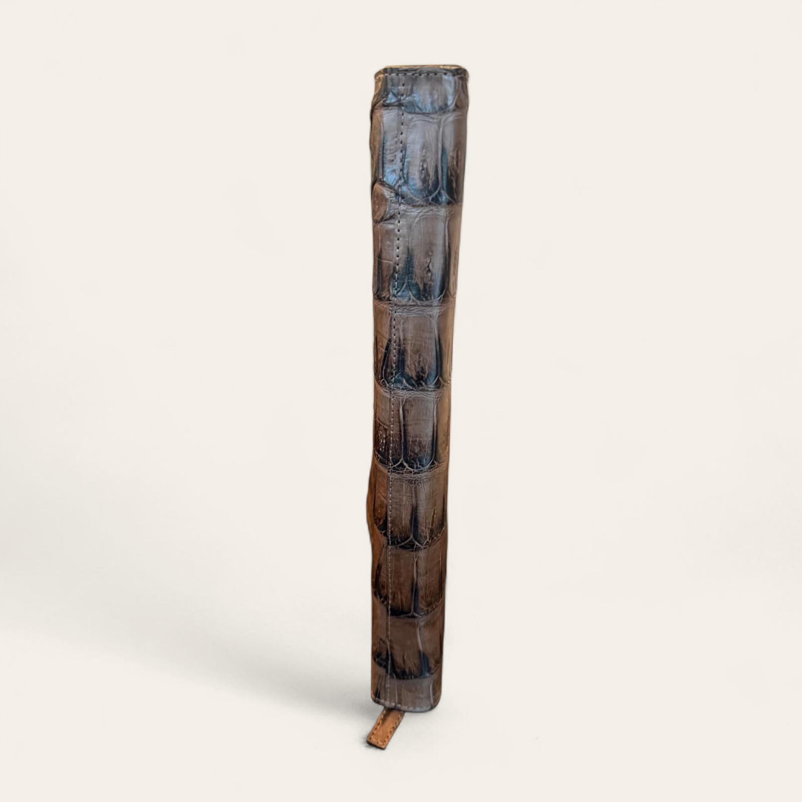 summit-selva-genuine-crocodile-leather-orgainzer-folio-custom-made-artisan-dark-brown-vintage-tail-amazon-luxury-edge.png