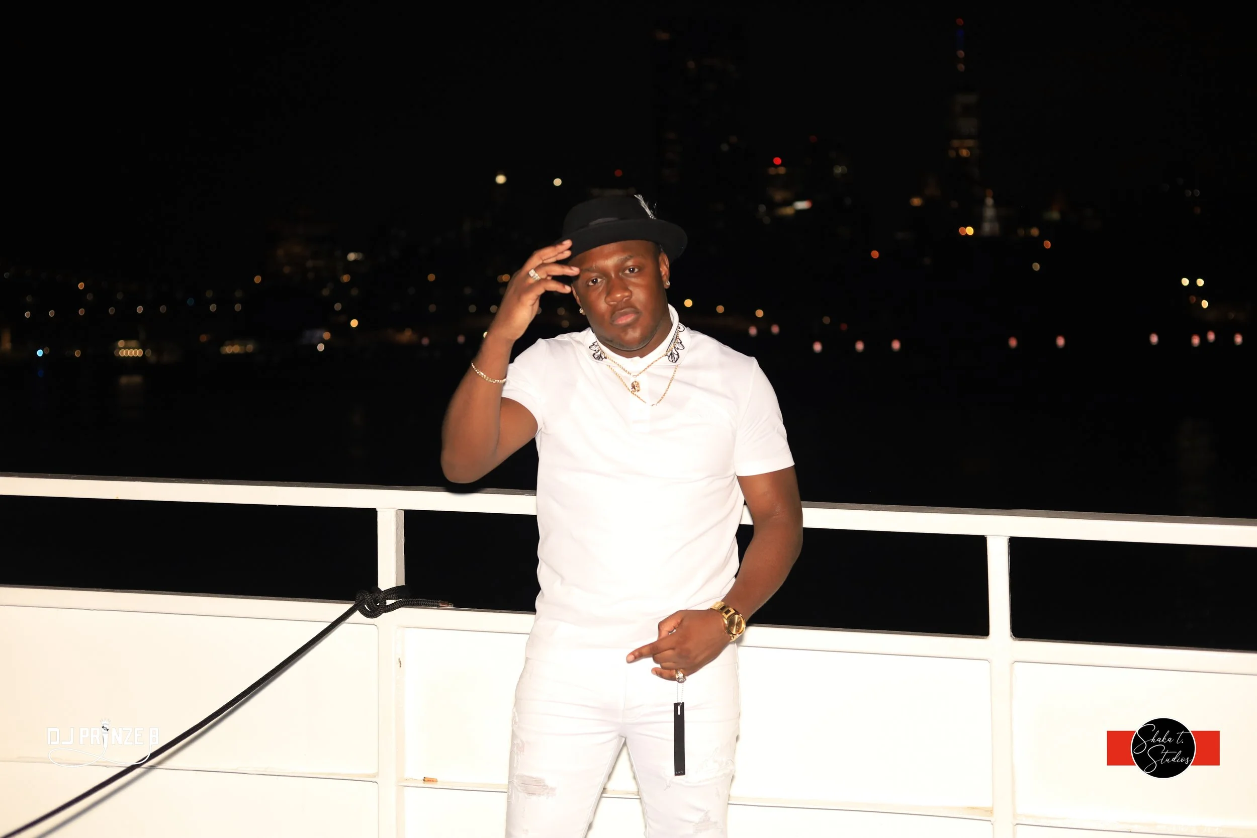 Mocha & Whipped Cream (Yacht Party) | 2022