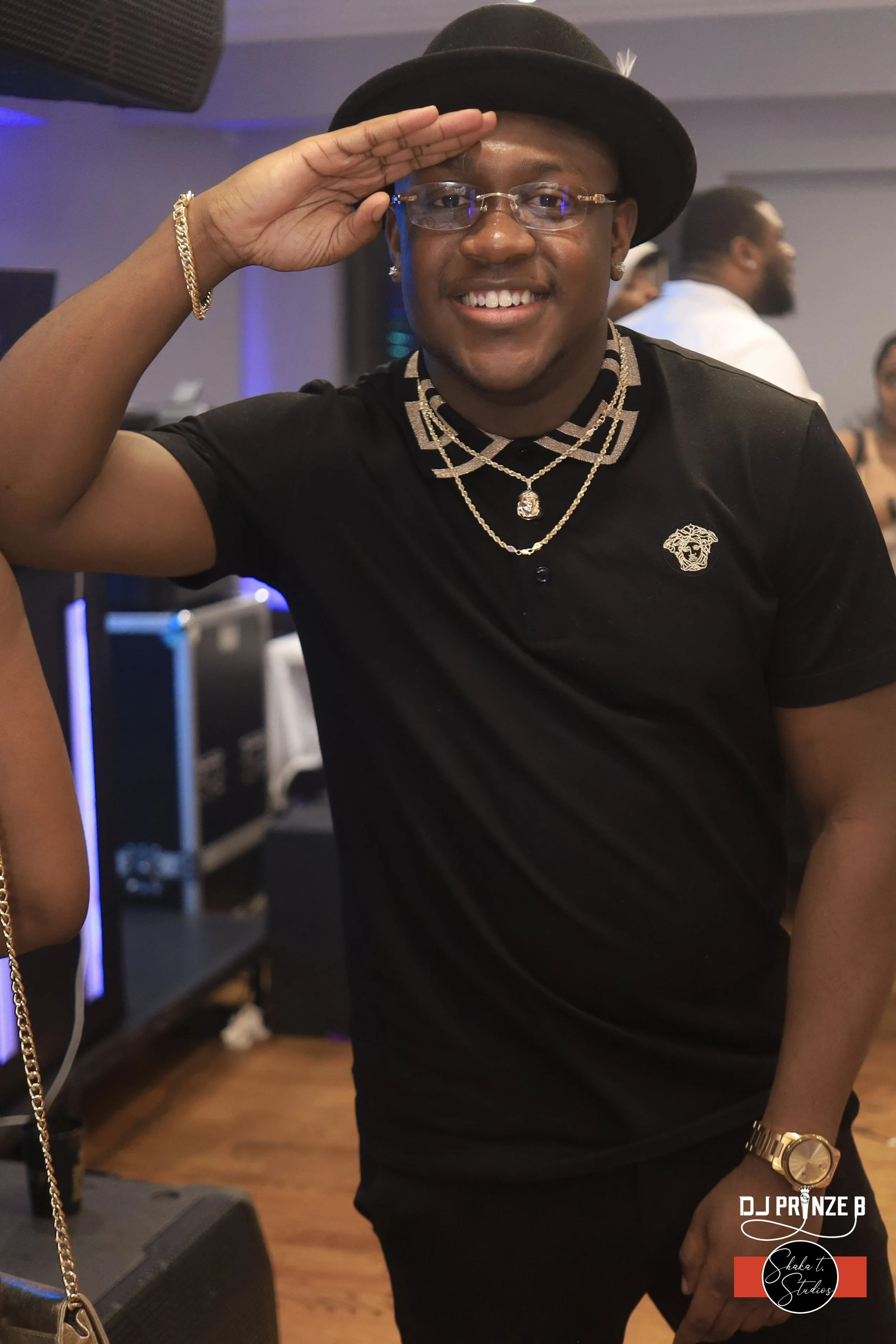 Tonight You Belong to Me | 2022