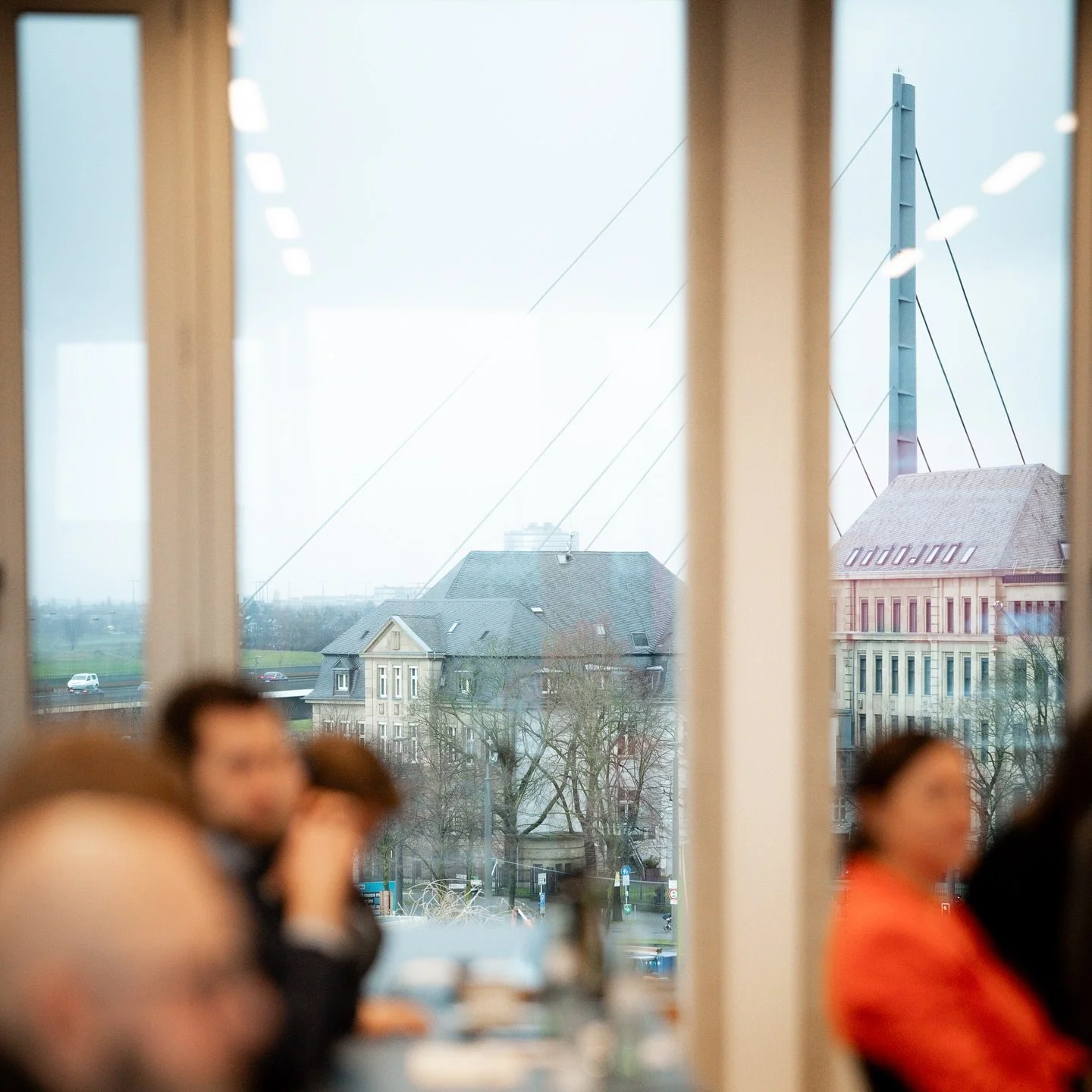 &bdquo;Der Februar war voller spannender Drehs und inspirierender Momente! Besonders die lockere Stimmung mit Nils und Thorben von EDD hat gezeigt, dass die besten Ergebnisse entstehen, wenn der Spa&szlig; nicht zu kurz kommt. Auch die Termine mit de