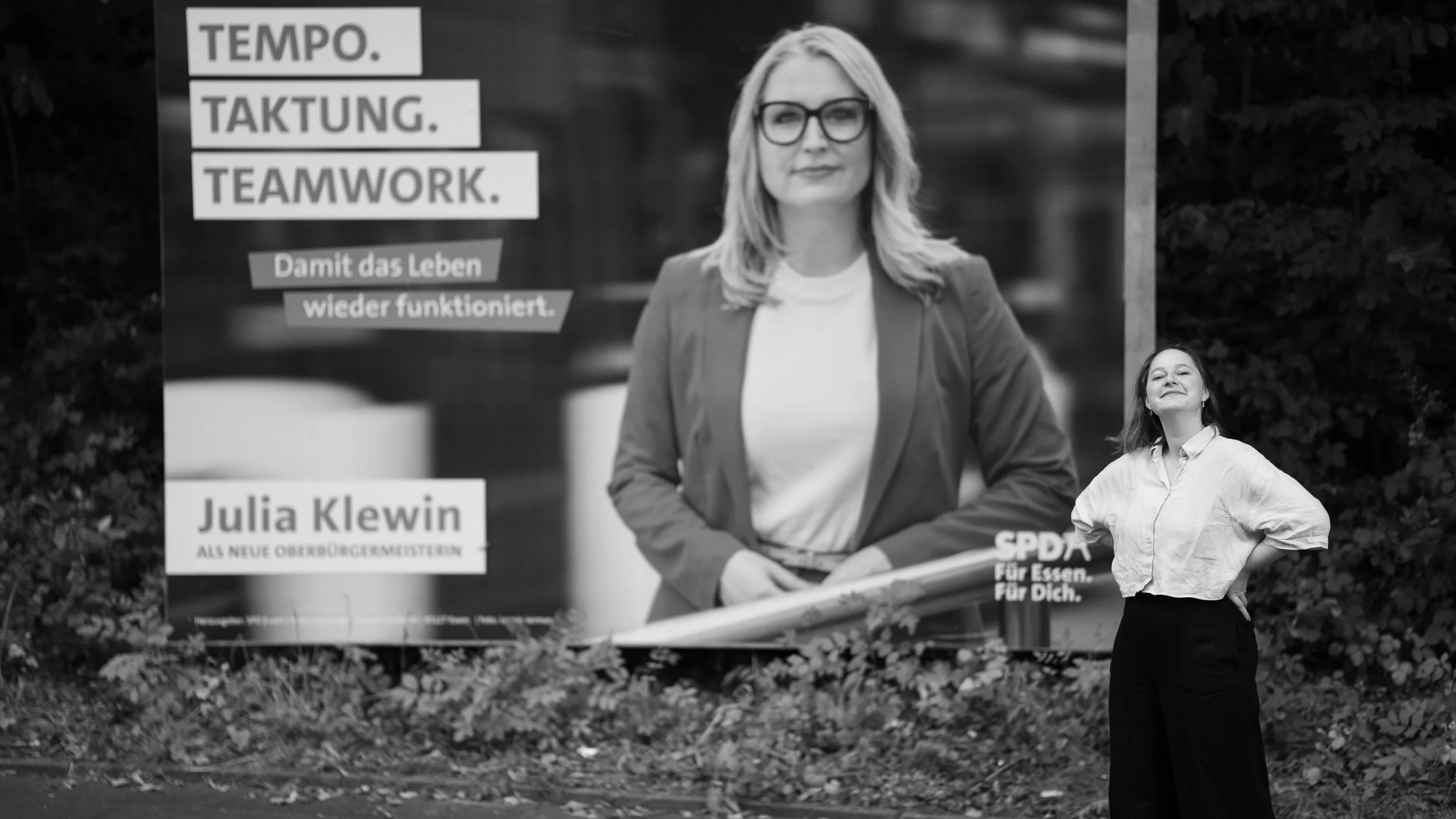 'Tempo. Taktung. Teamwork.' Oberbürgermeisterkandidtin für Essen 20205  'Julia Klewin'. - Plakatkampagne