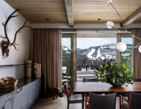 When a home feels this effortless, people notice.

What you don&rsquo;t see is the level of detail behind it.
Every tone. Every texture. Thought through. 
Featured in @housebeautiful 
📍 Yellowstone Club, Montana

Designer @rebeccaloewkeinteriors