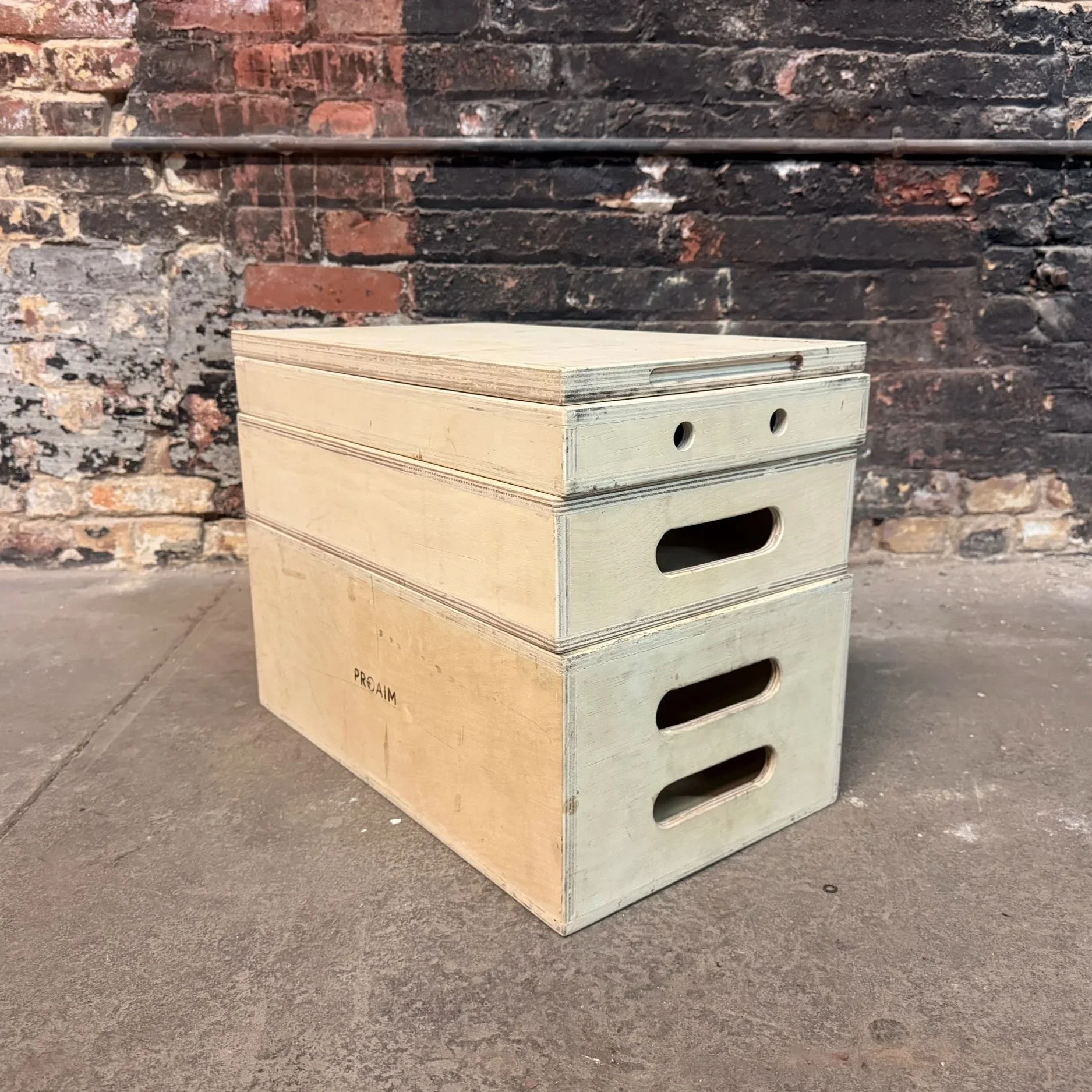 Apple boxes