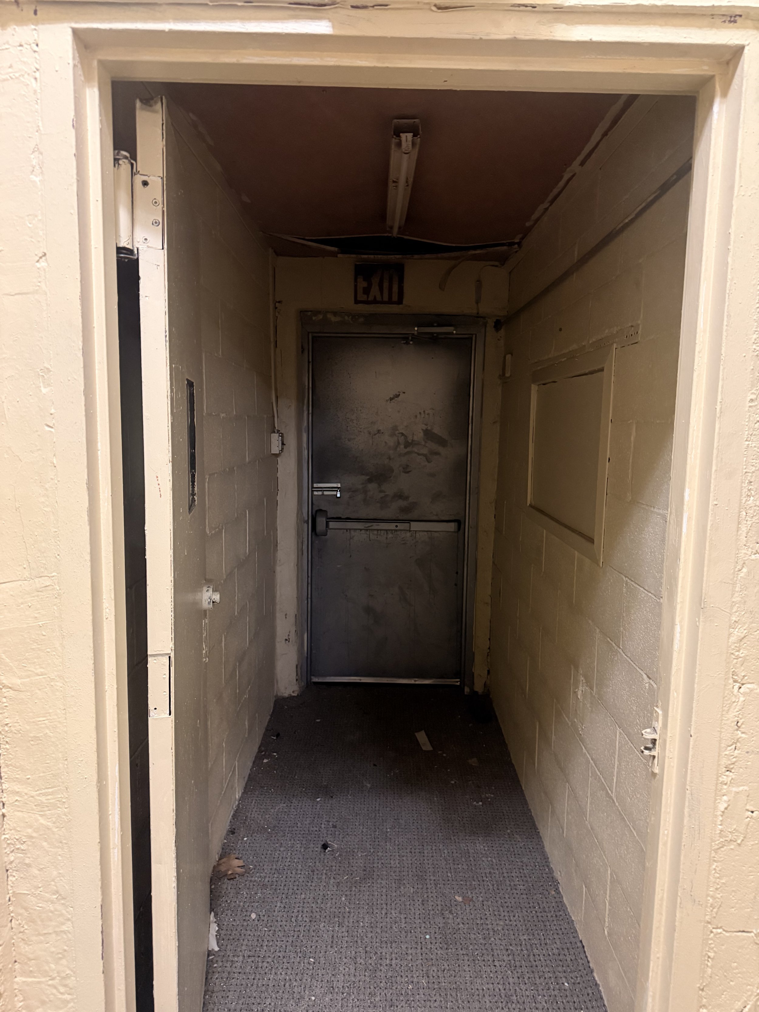 vacant-warehouse-hallway-door-2.jpeg