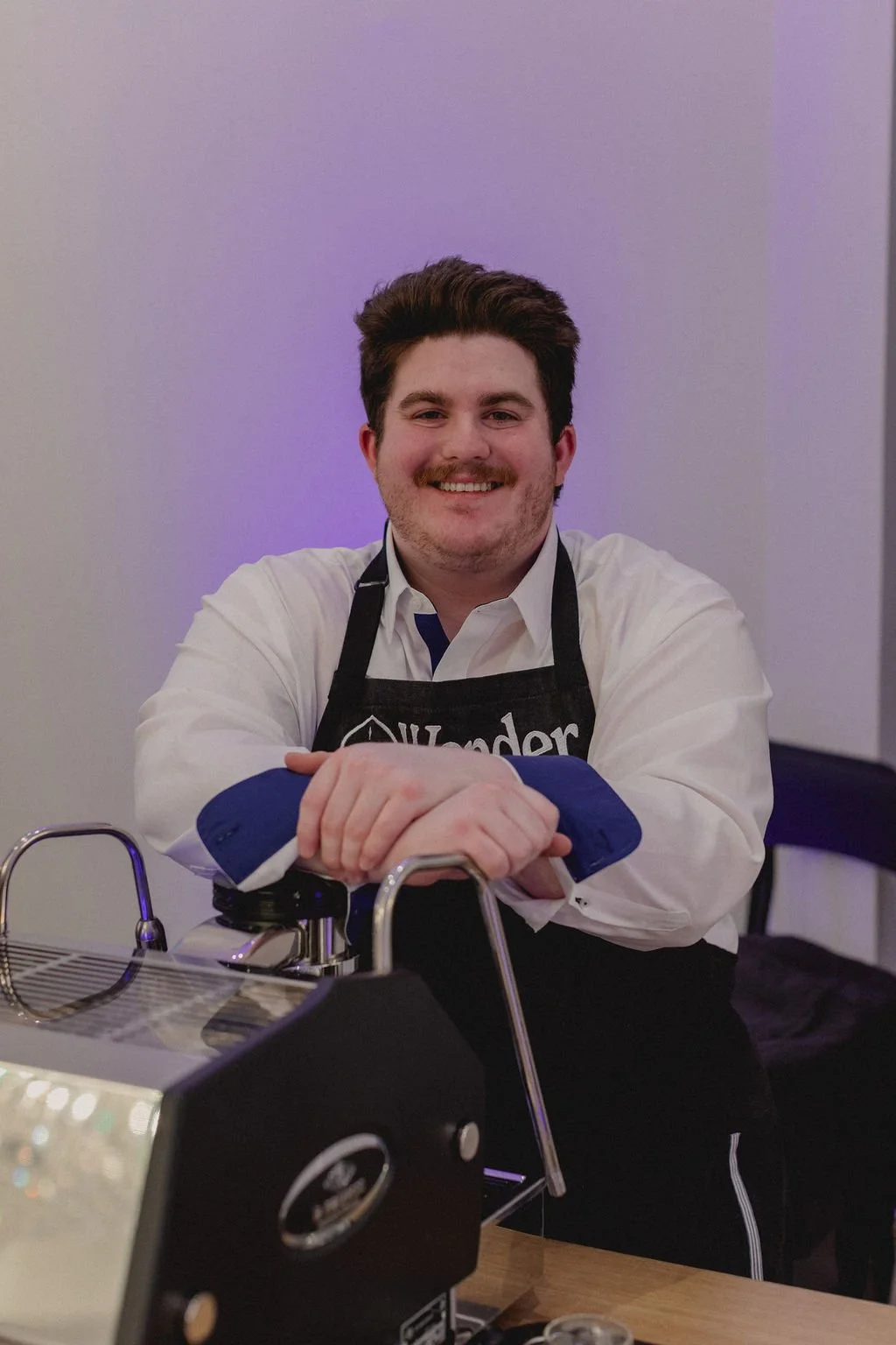 professional barista curate espresso coffee drinks