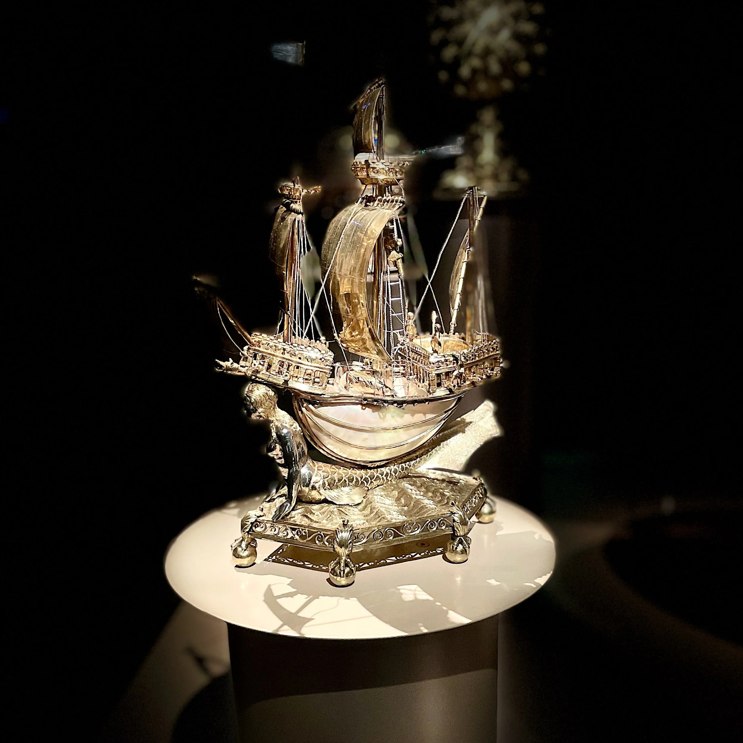 lebeauquifaitdubien_collection-al-thani_musee-de-la-marine©photopersonnelle2.jpeg