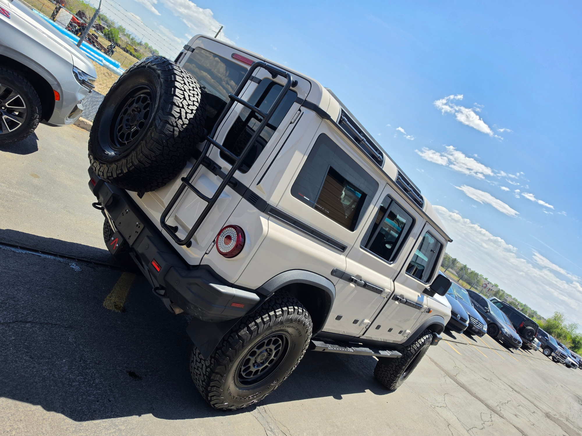 Mobile-car-detailing-Denver.png